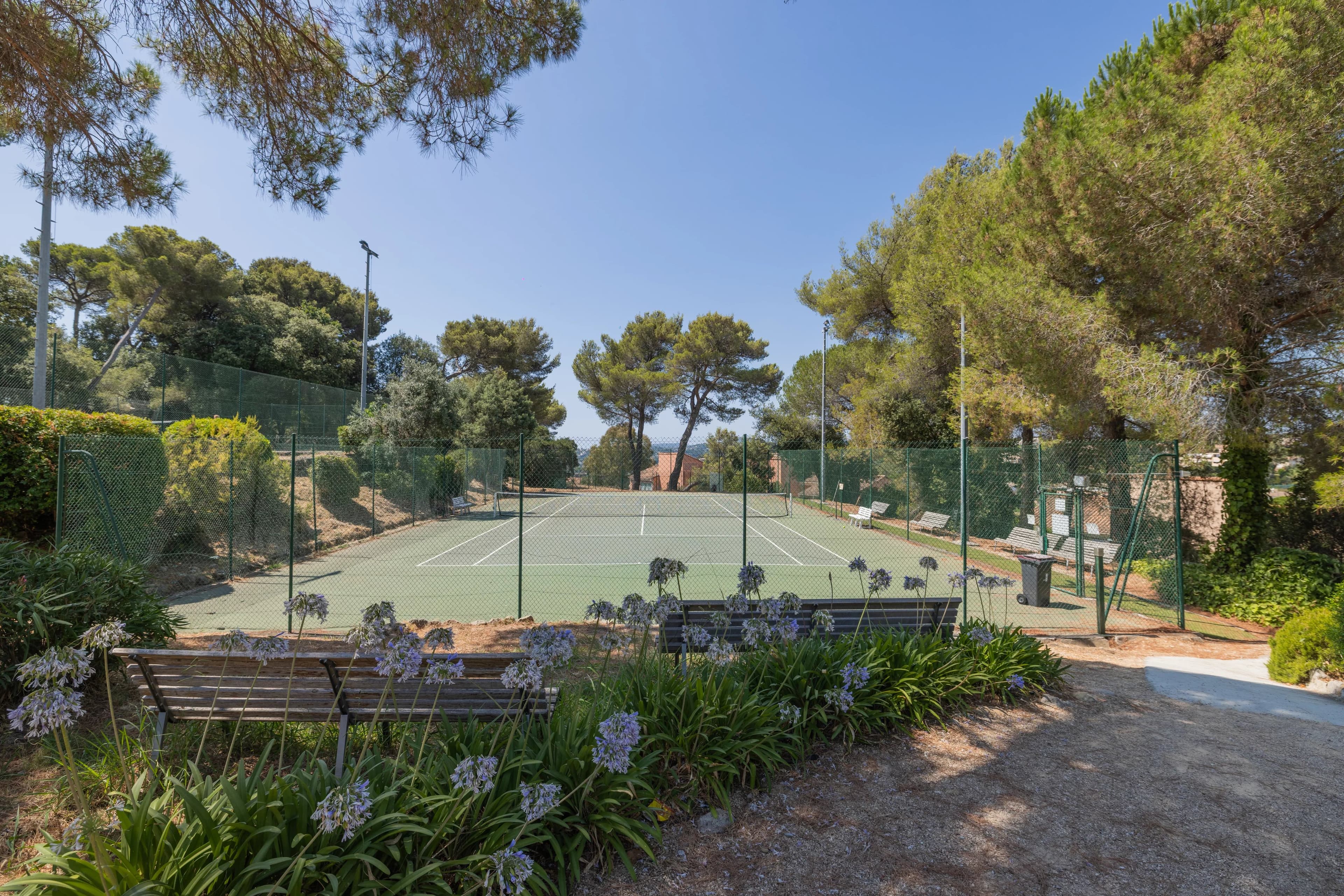 HAUTS DE VAUGRENIER – VILLA CONTEMPORAINE D'EXCEPTION - Photo 17