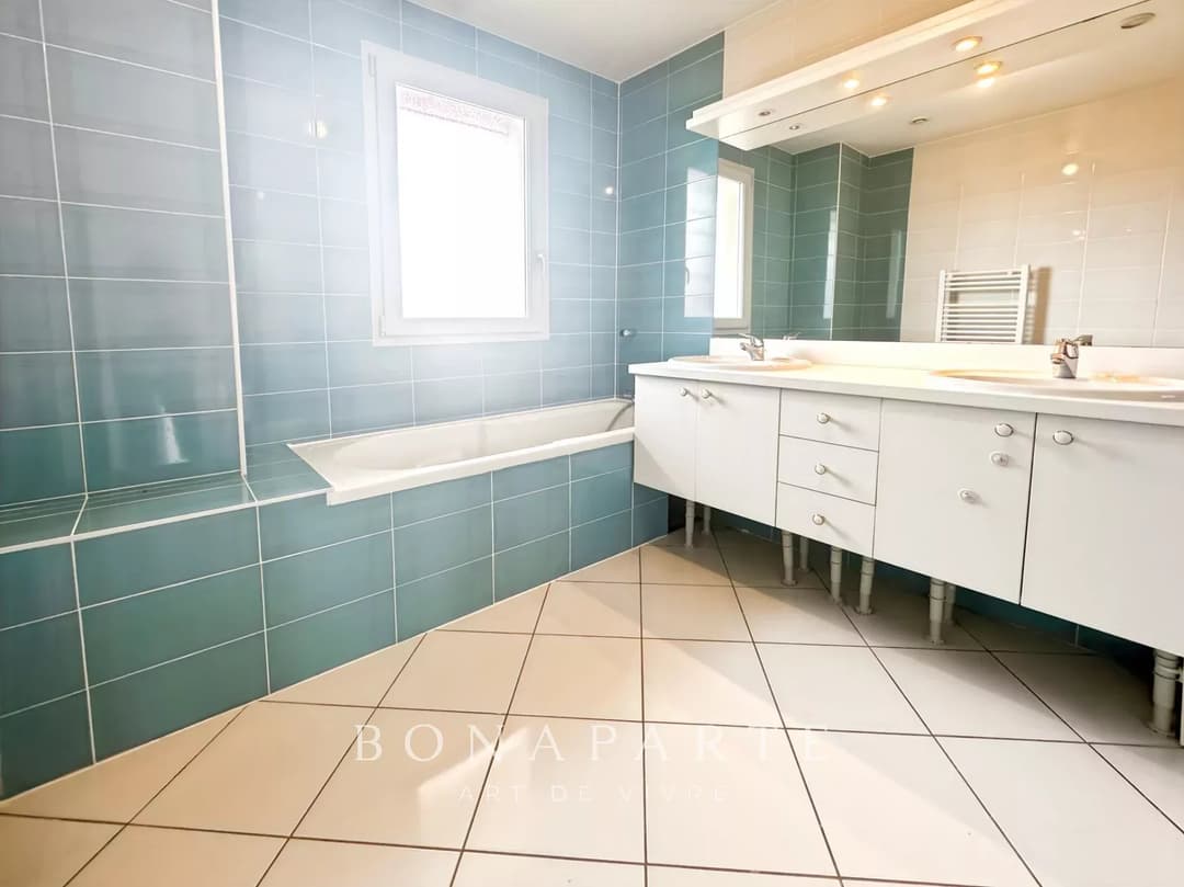 Prévessin-Moëns, maison 6 pièces de 152m2 - Photo 6