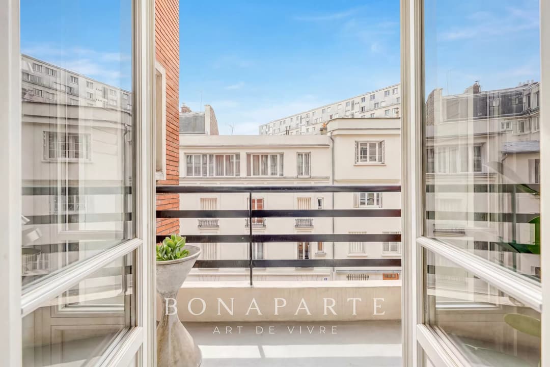 PARIS 17e - BESSIERES - Appartement - 4 pièces - 74,16m2 Carrez - 3 chambres - Balcon - Photo 3