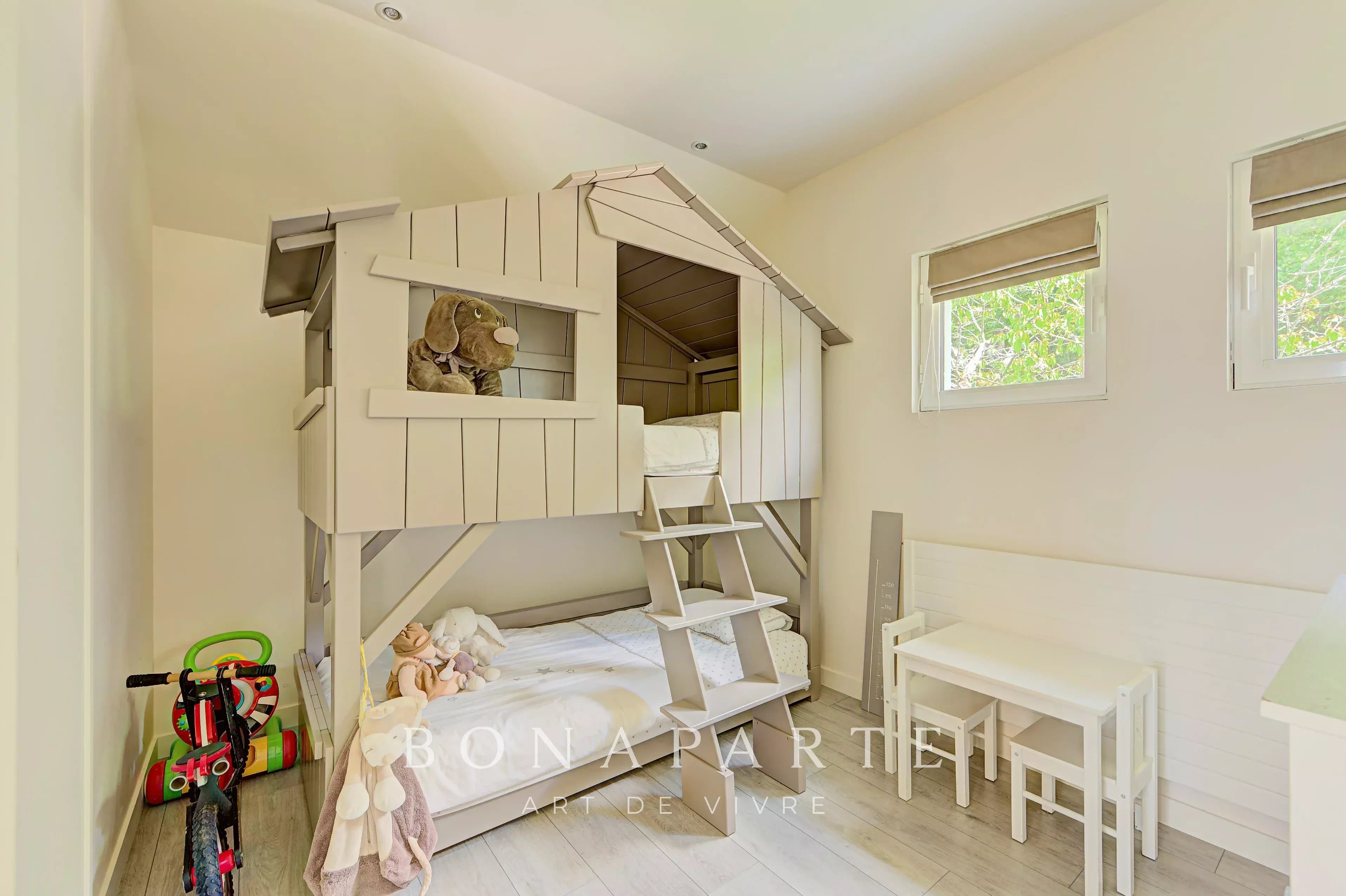 CRESPIÈRES - MAISON CONTEMPORAINE - 260 M² - Photo 21