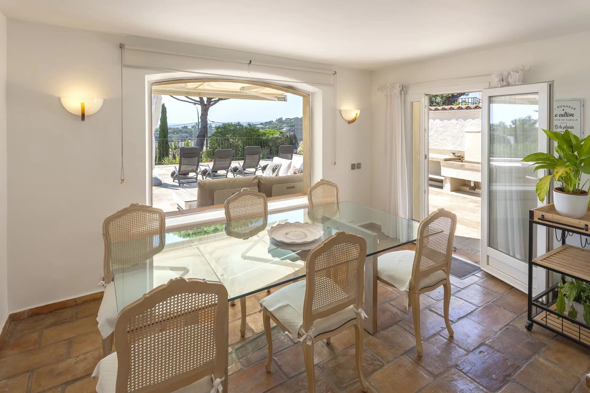 Belle villa provençale vue mer de 193m², avec 5 chambres et piscine - Photo 12