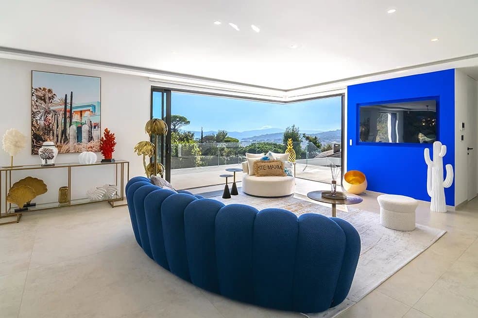 SAINTE-MAXIME - VILLA D'EXCEPTION AVEC PISCINE - Photo 4