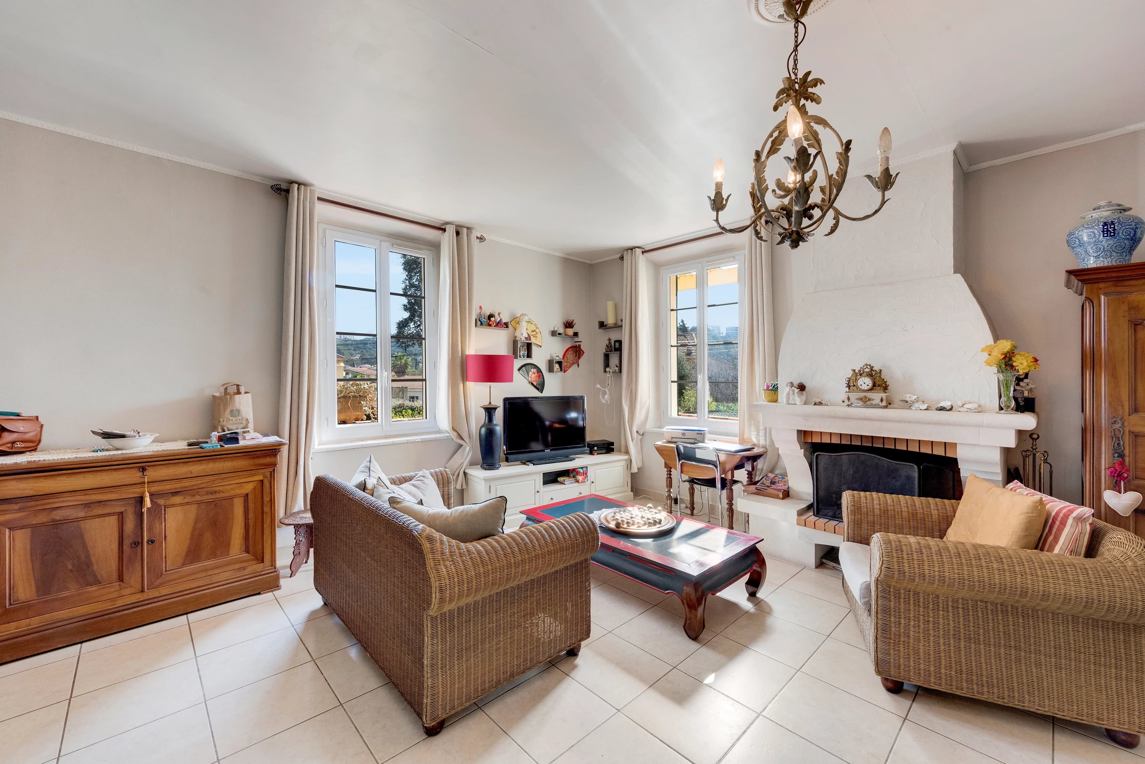 SAINT-RAPHAEL - VILLA T4 TRADITIONNELLE - Photo 4