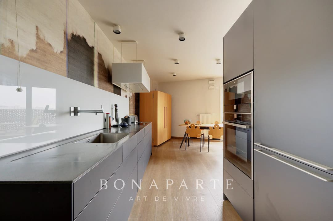 PARIS 13 / PLACE AURÉLIE NEMOURS – APPARTEMENT / 3 CHAMBRES – TERRASSE / PARKINGS - Photo 3