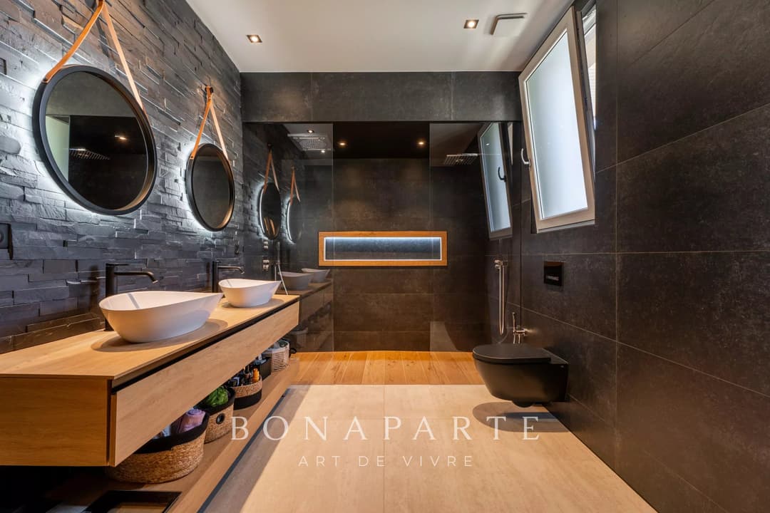 DIVONNE-LES-BAINS – MAISON CONTEMPORAINE DE PRESTIGE – PISCINE & POOL HOUSE - Photo 8