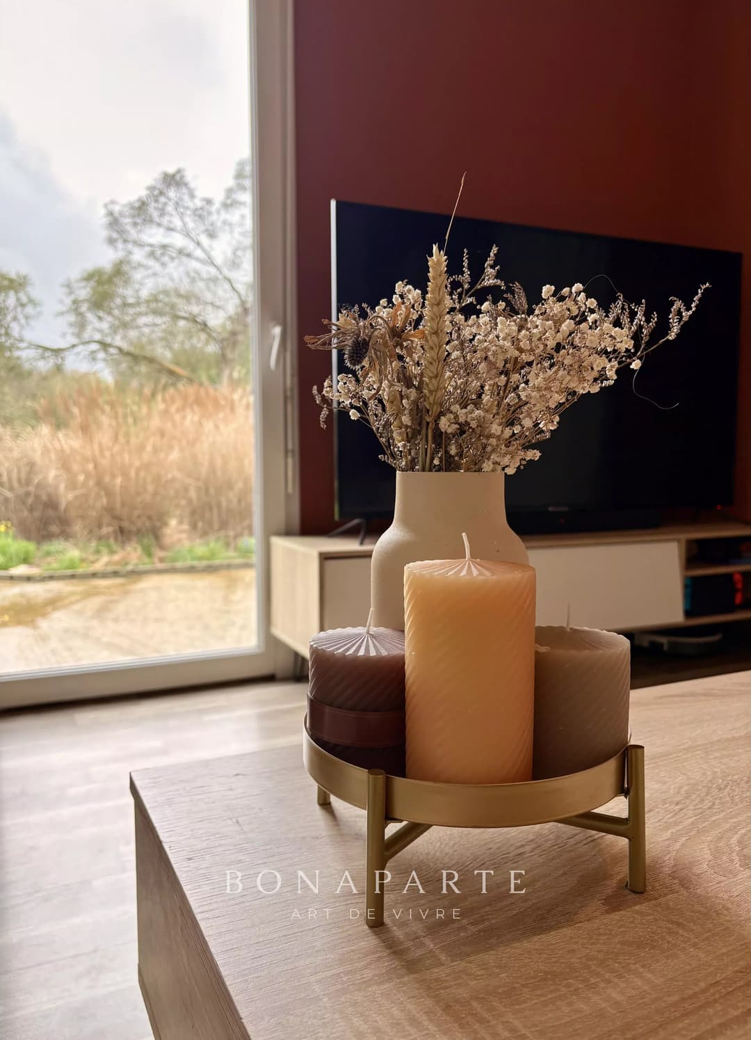 BRISSARTHE - MAISON FAMILIALE DE PLAIN PIED DANS UN ENVIRONNEMENT VERDOYANT - Photo 4