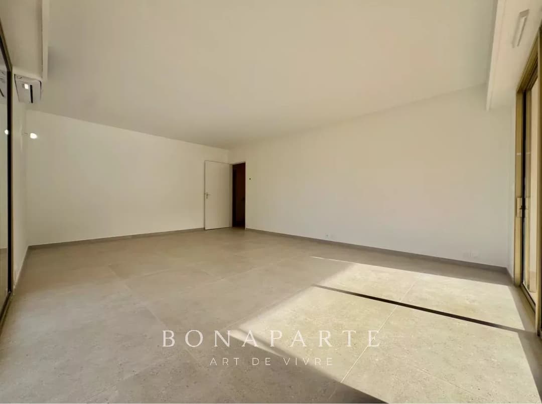 SAINT RAPHAEL / SANTA LUCIA - APPARTEMENT RÉNOVÉ - TERRASSE 22 M² - Photo 6