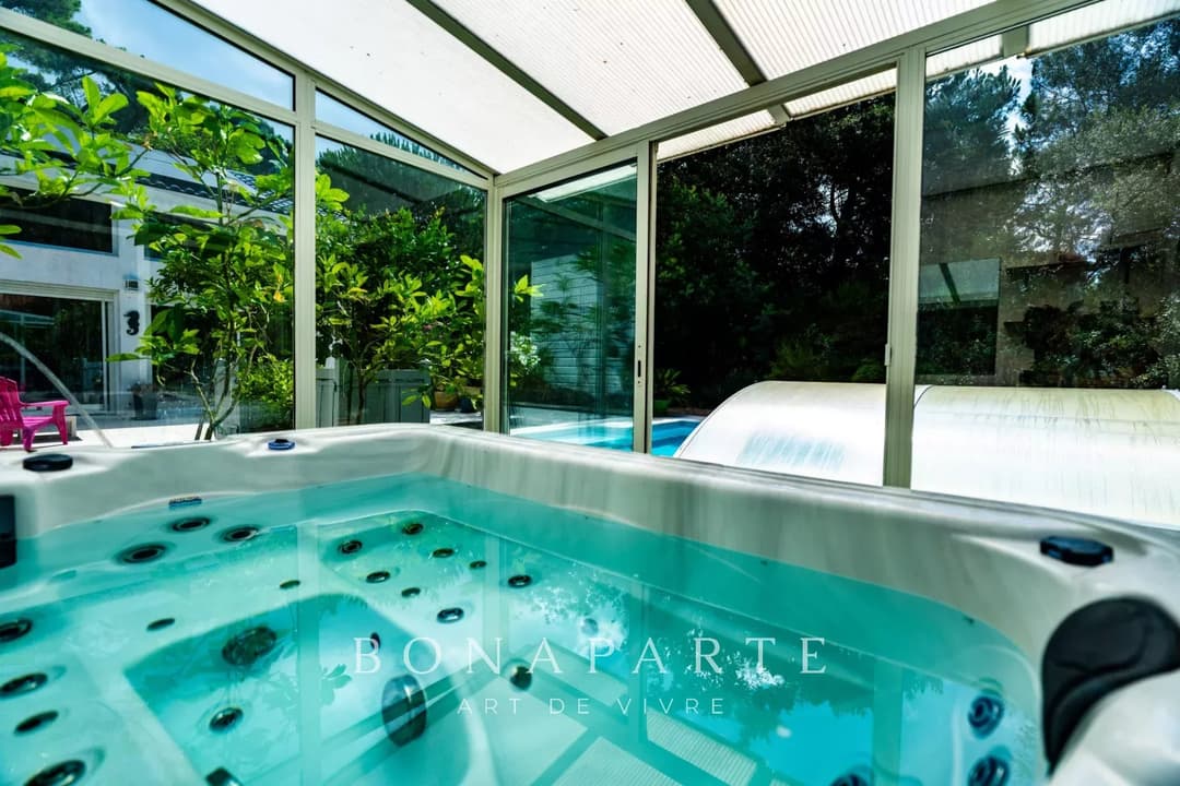 Villa élégante entre océan, golf et nature Résidence privée & sécurisée - Photo 15