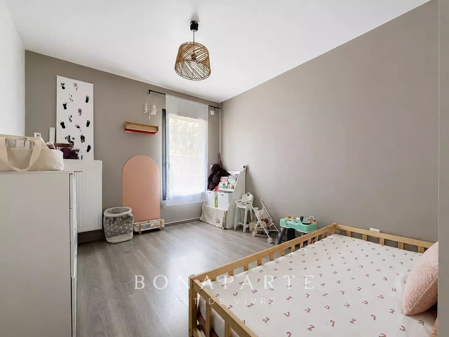 ORNEX – Appartement récent avec terrasse et jardin privatif - Photo 7