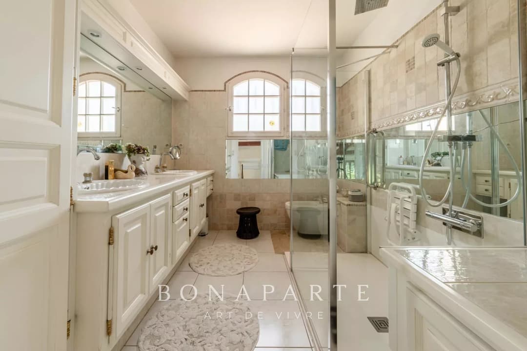 Maison familiale avec dépendance – Calme et beaux volumes au Grau d’Agde - Photo 6