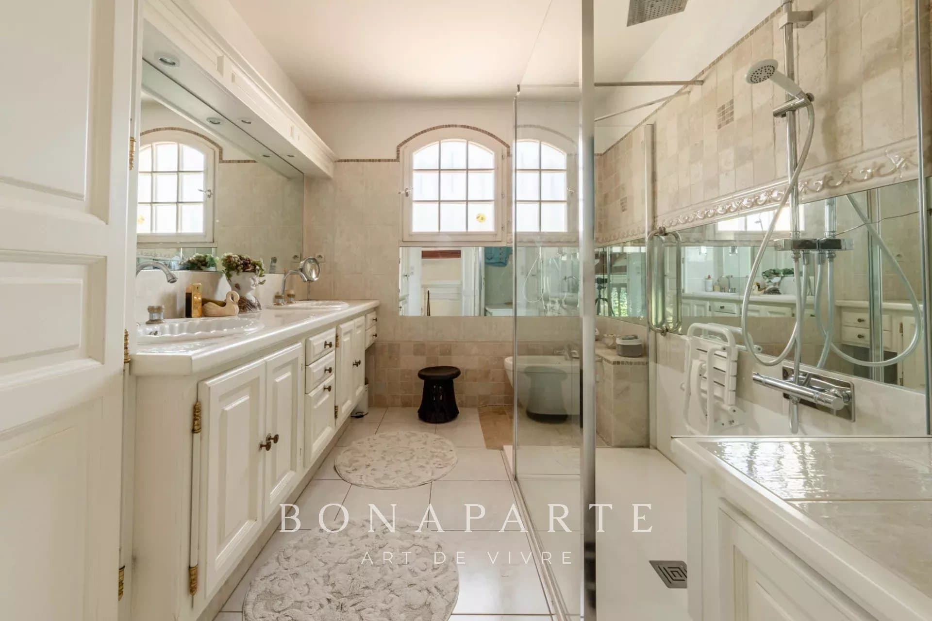 Maison familiale avec dépendance – Calme et beaux volumes au Grau d’Agde - Photo 6