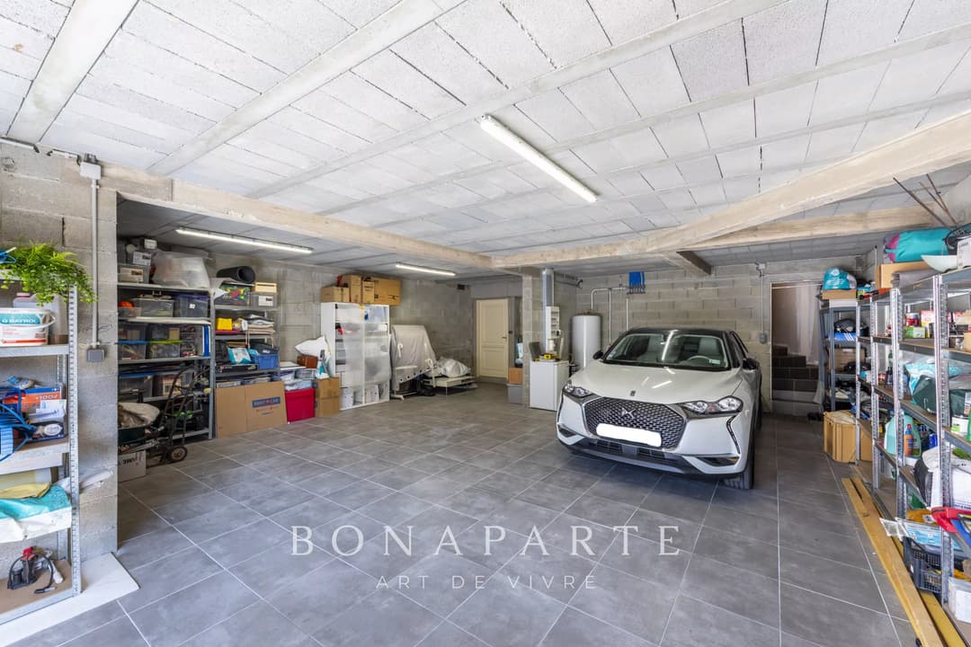 SAINT-AYGULF - Villa récente avec appartement indépendant - Photo 18