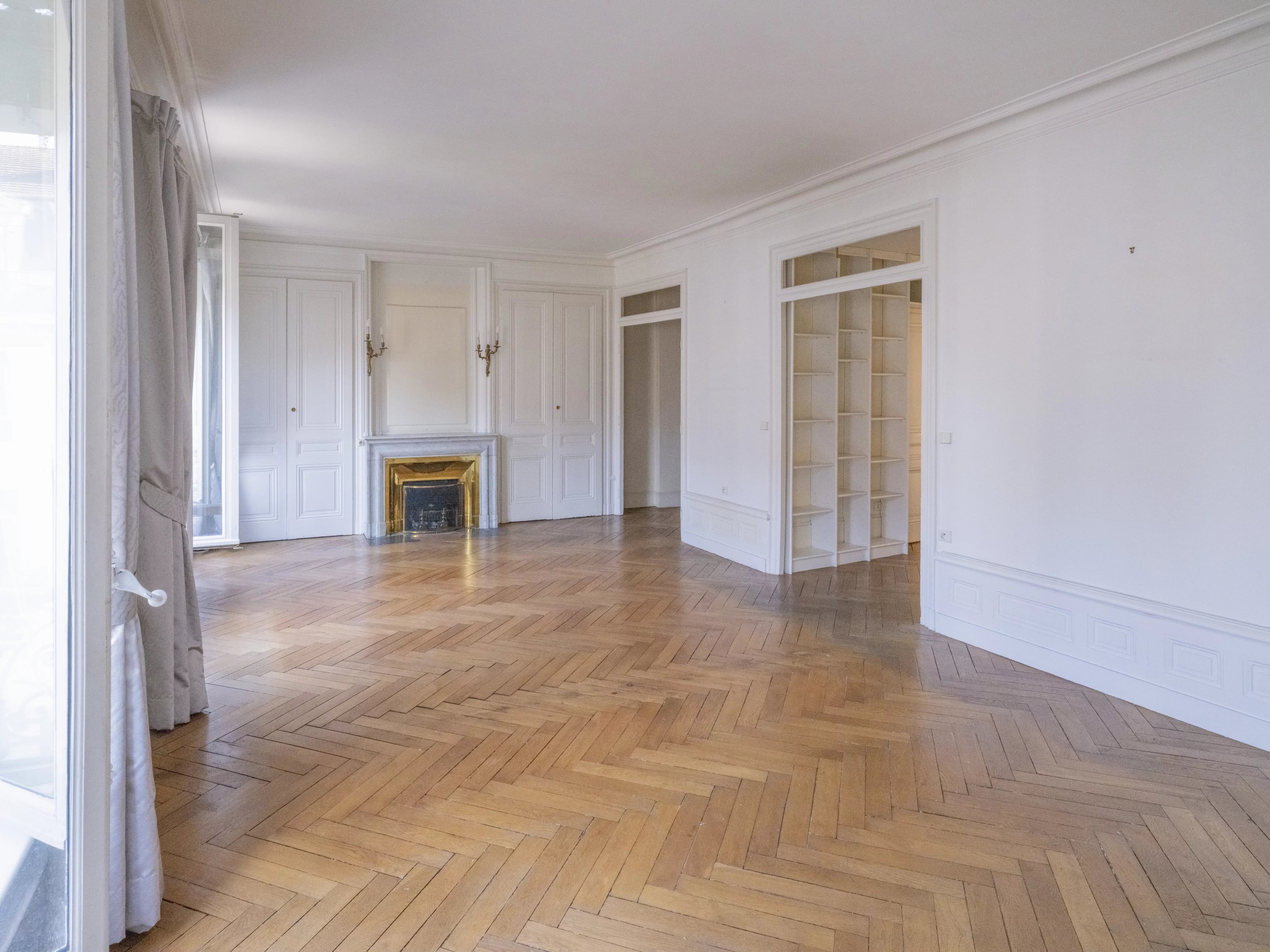 APPARTEMENT BOURGEOIS - LYON 6 - 131m² - EXPOSITION SUD et EST - Photo 5