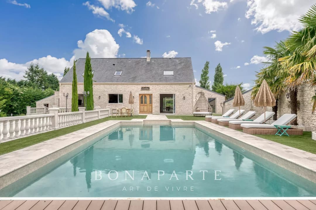 Maison familiale de 280m2 refaite à neuf avec piscine - Photo 3