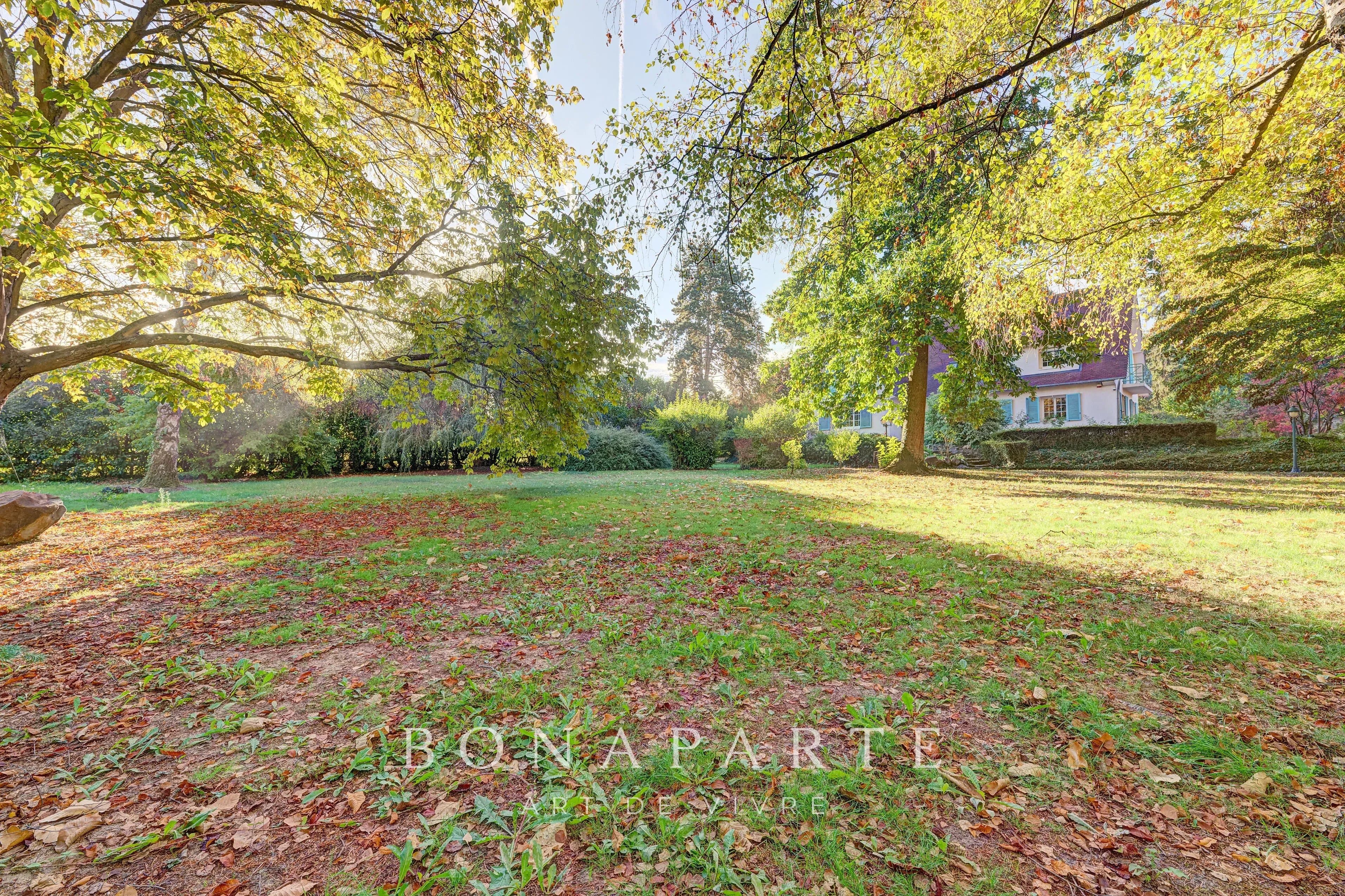 JOUARS-PONTCHARTRAIN – MAISON FAMILIALE – 191 M² HABITABLES – 222 M² AU SOL – 5 CHAMBRES - Photo 26