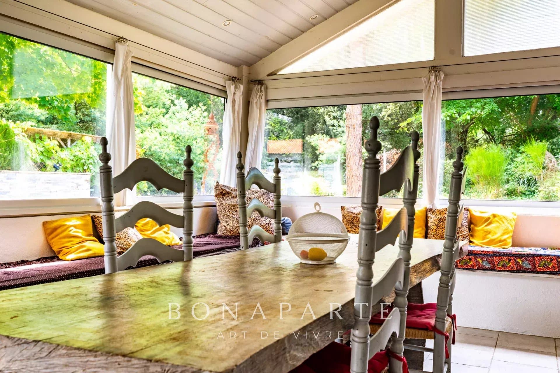 Villa élégante entre océan, golf et nature Résidence privée & sécurisée - Photo 7