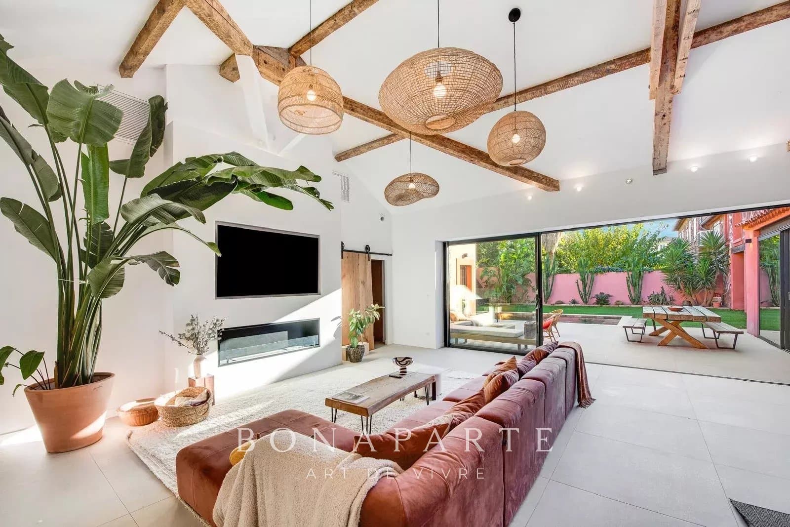 EXCLUSIF  SAINT RAPHAEL / PLATEAU NOTRE DAME - VILLA RENOVEE - Photo 3