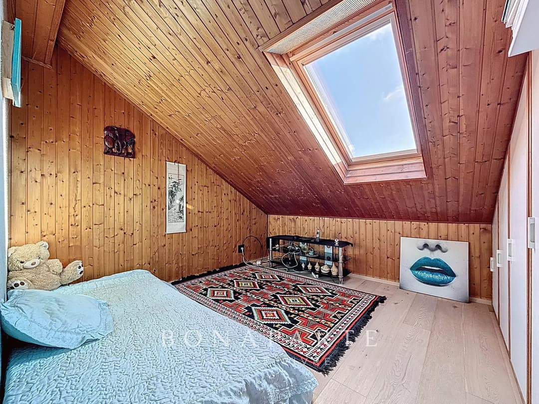 Échenevex - Maison familiale avec jardin - Photo 14