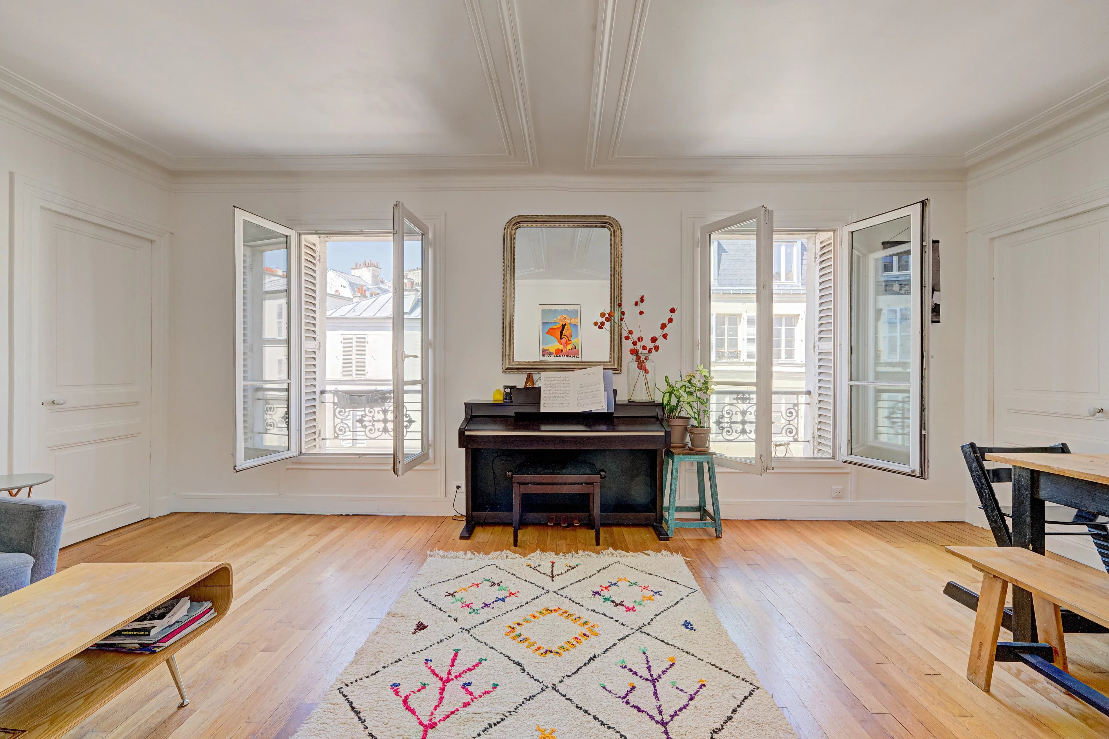 PARIS 18 -  RUE RAMEY - 4 chambres - Photo 1