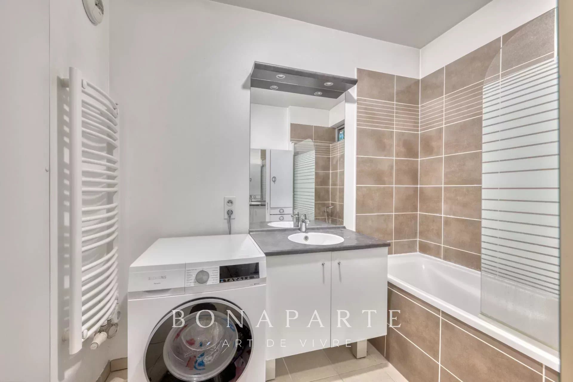 MAISONS ALFORT - APPARTEMENT 4 PIECES AVEC LOGGIA ET VUE DEGAGEE - Photo 11