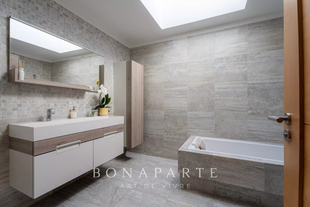 CESSY - MAISON P6 DE 240 M² - VUE PANORAMIQUE ALPES ET MONT-BLANC - Photo 15