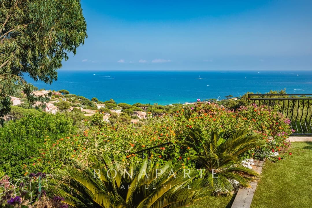 SAINTE-MAXIME - VILLA VUE MER PANORAMIQUE - Photo 10