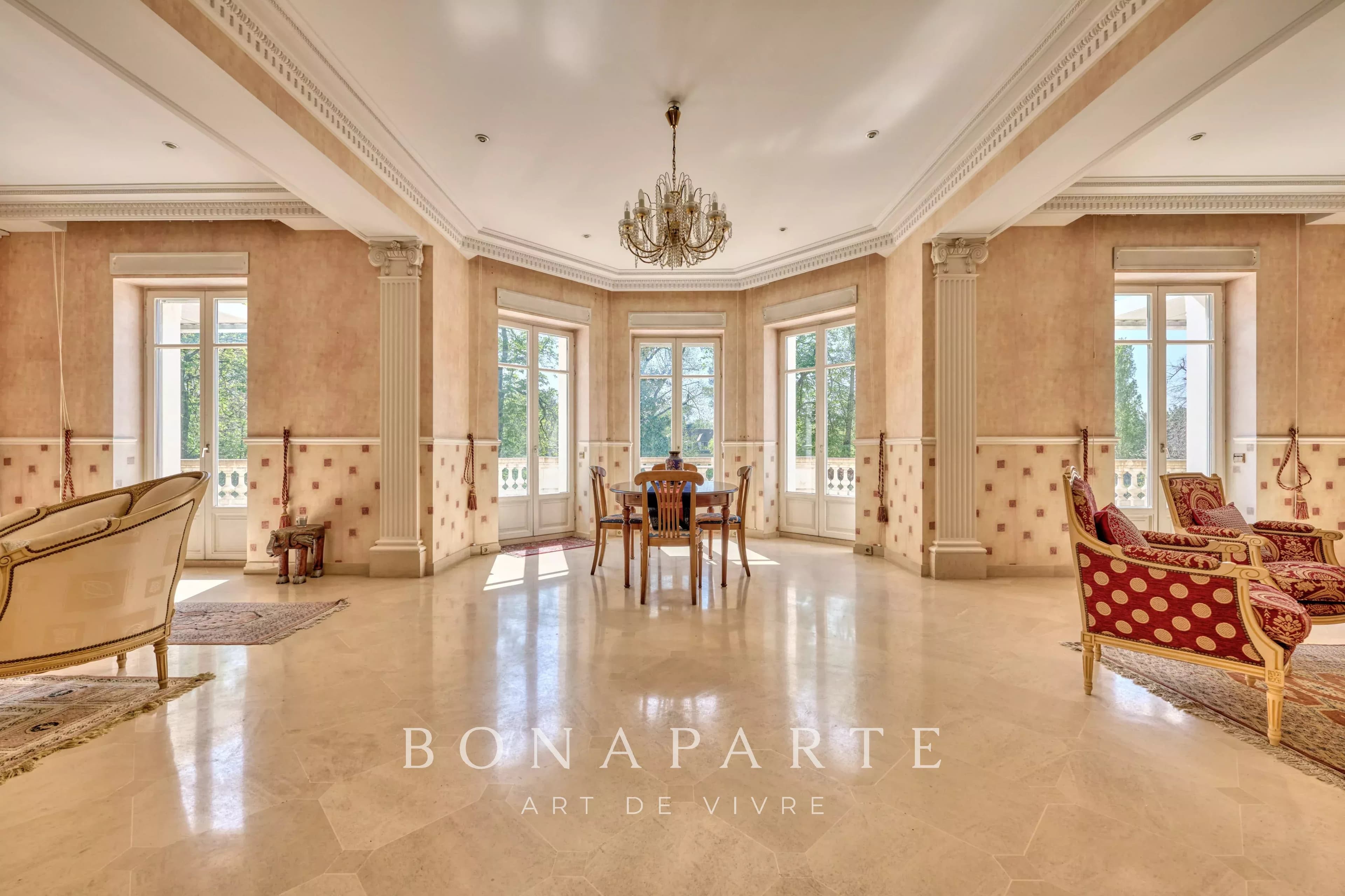 Propriété d'exception — Maison de Maître XIXe — Parc arboré — Le Vésinet - Photo 9