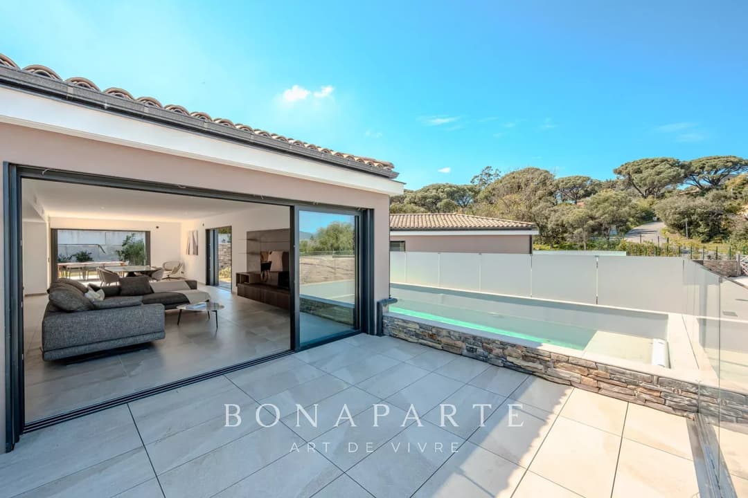 EXCLUSIVITE : Magnifique "villa appartement" en duplex avec magnifique vue mer - Photo 22