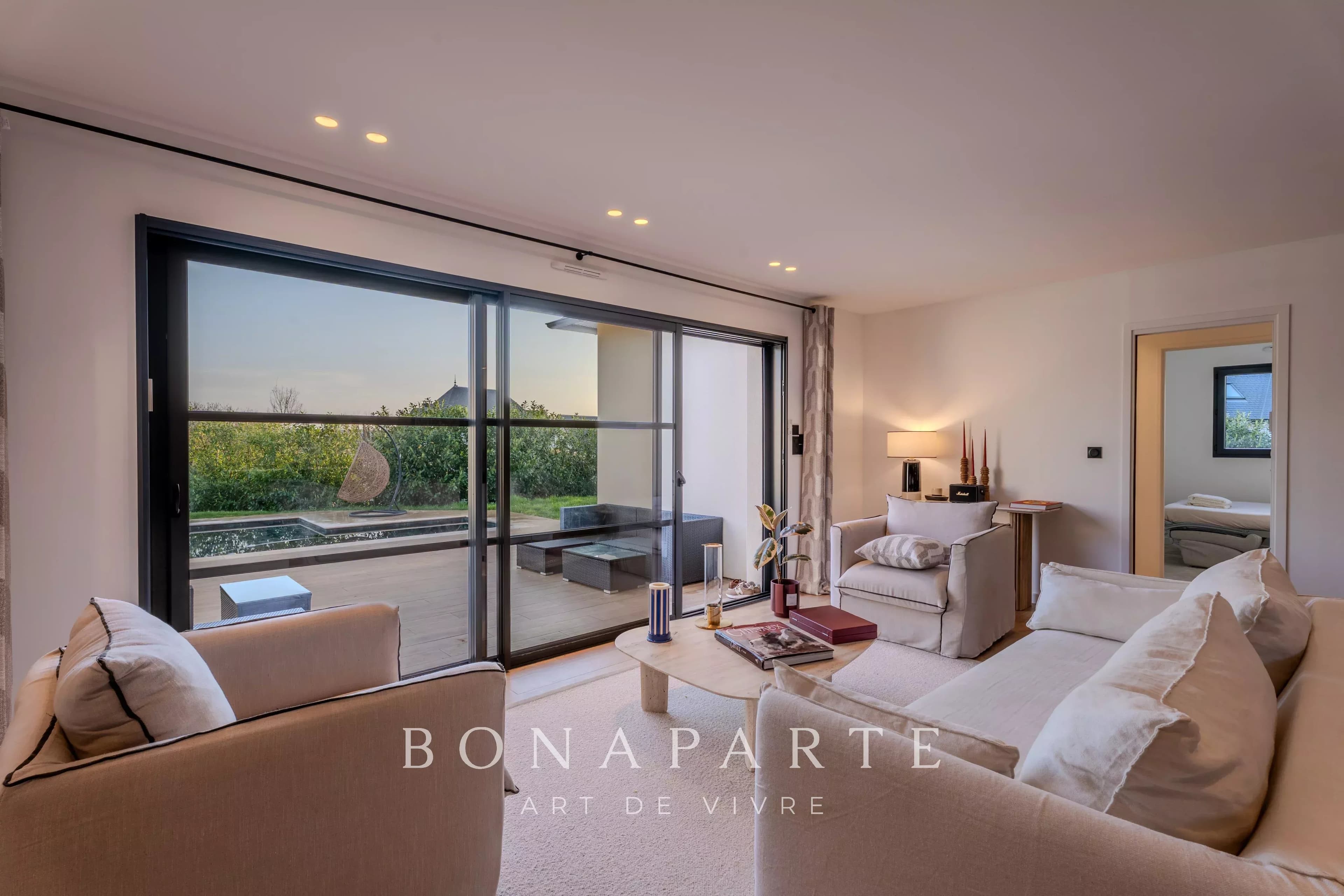 Villa contemporaine avec piscine — Élégance et art de vivre aux portes de Deauville - Photo 7