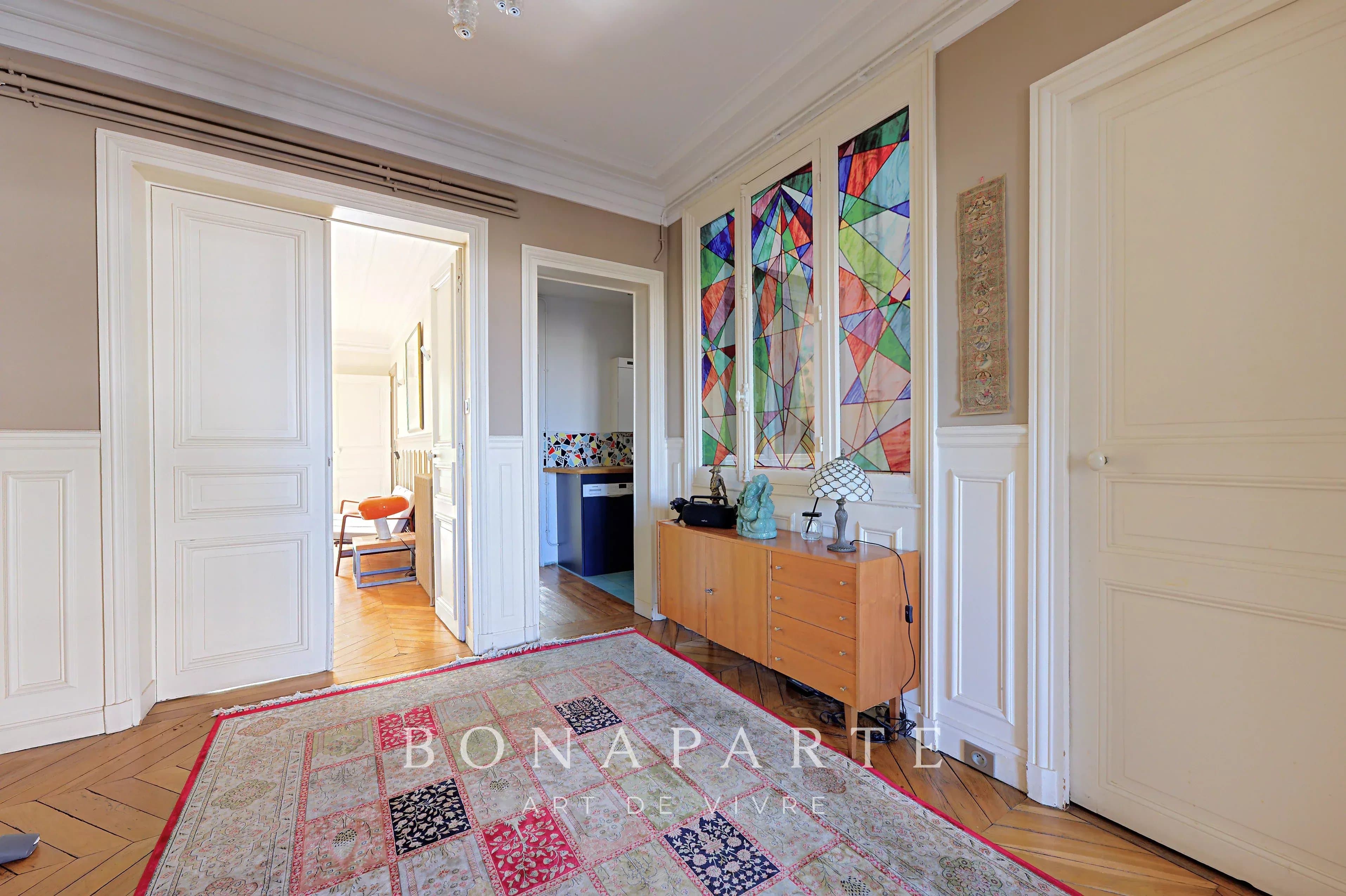 Paris 14e – Haussmannien, étage élevé avec ascenseur, balcon et vue dégagée - Photo 8