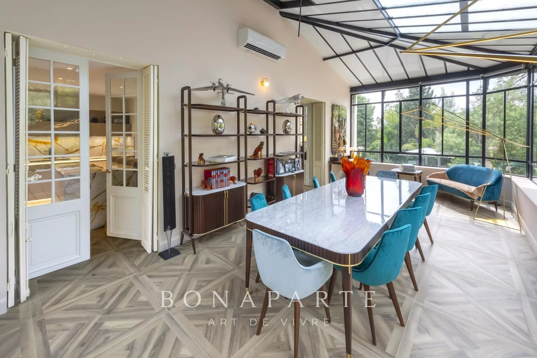 Exclusivité : Villa Belle Époque rénovée – Élégance, mer et emplacement d’exception - Photo 10