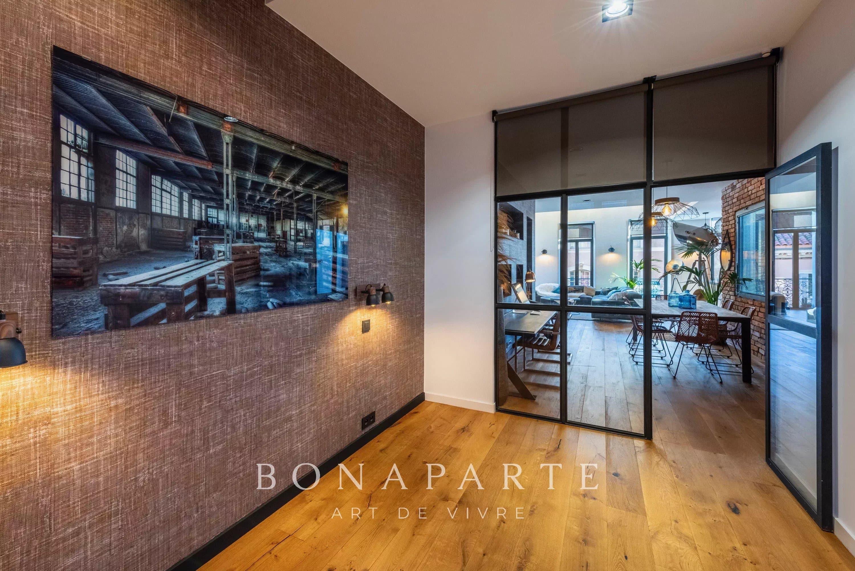 FREJUS - LUXUEUX APPARTEMENT DUPLEX DE 142M² AVEC TERRASSE - Photo 16