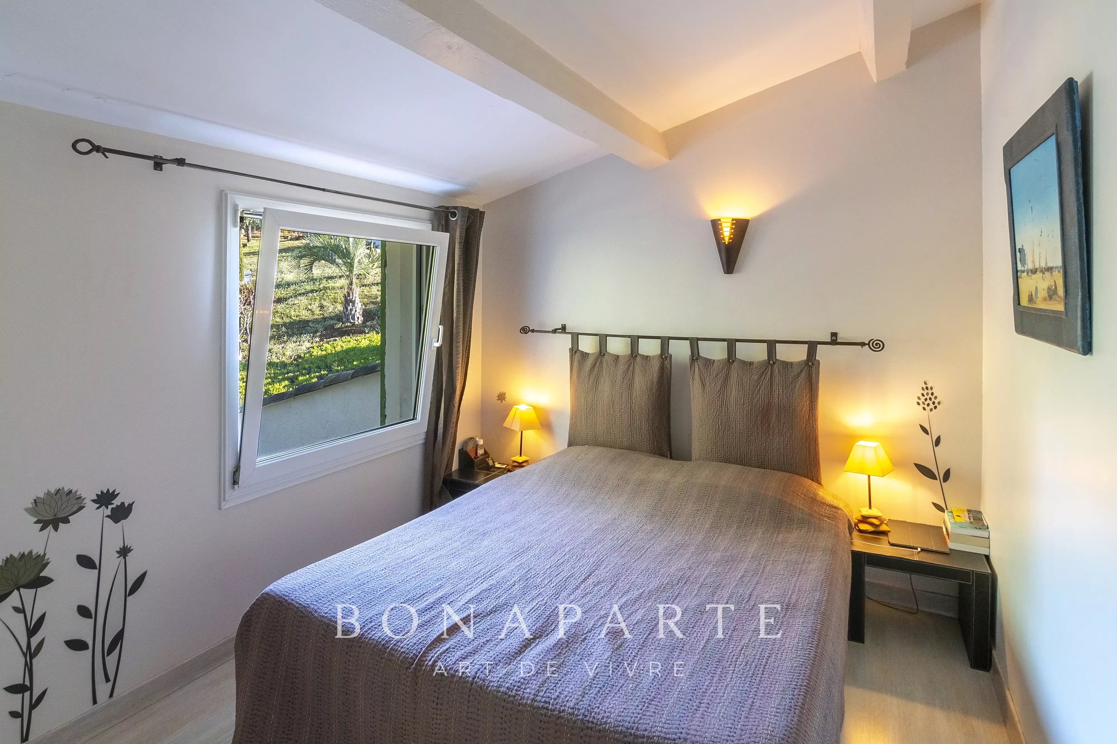 SUPERBE MAISON PROVENÇALE DE 155M² AVEC 4 CHAMBRES DONT UN T2 ATTENANT - Photo 10
