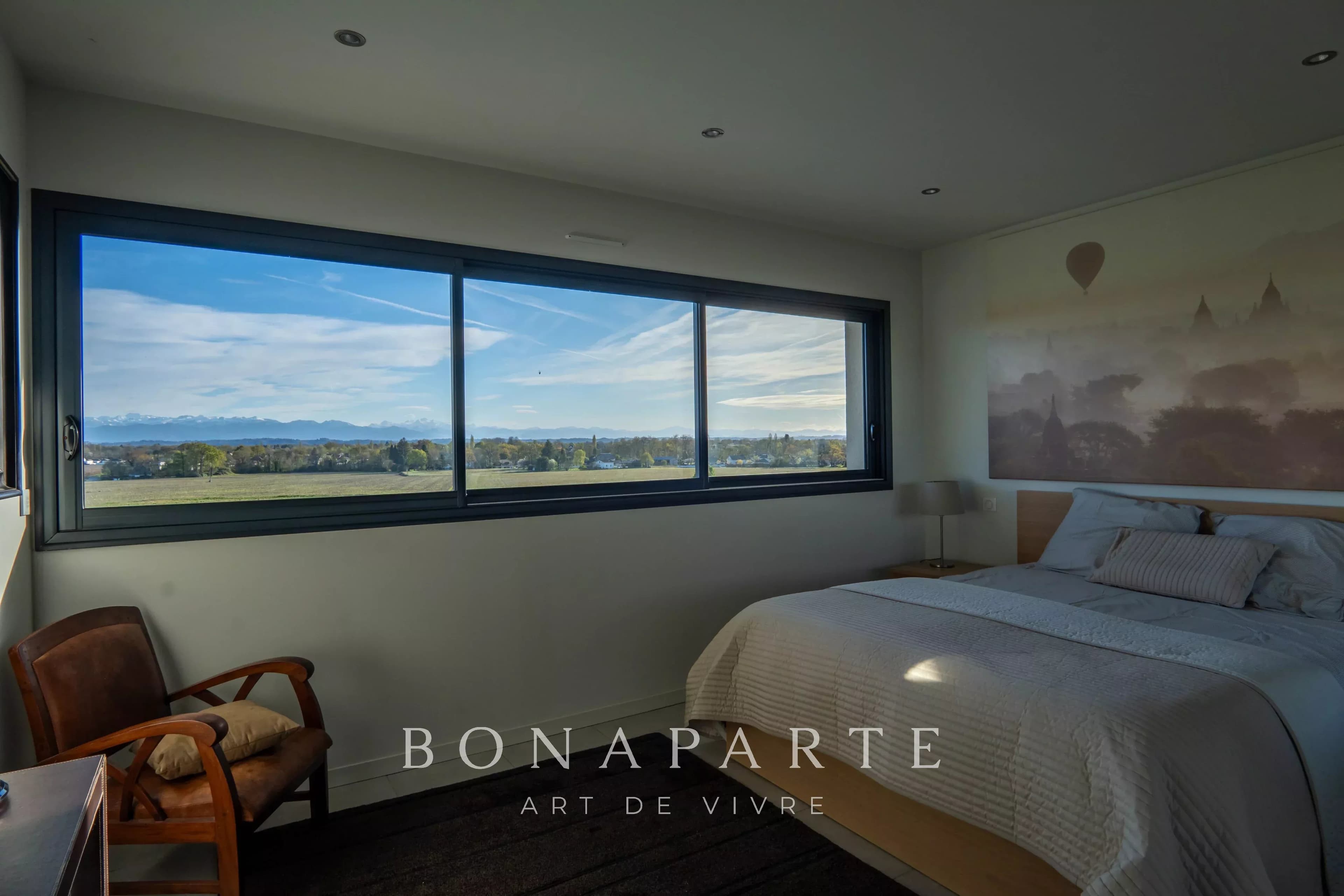 PAU Nord / Serres-Castet – Villa contemporaine 317 m² – Vue Pyrénées panoramique - Photo 13