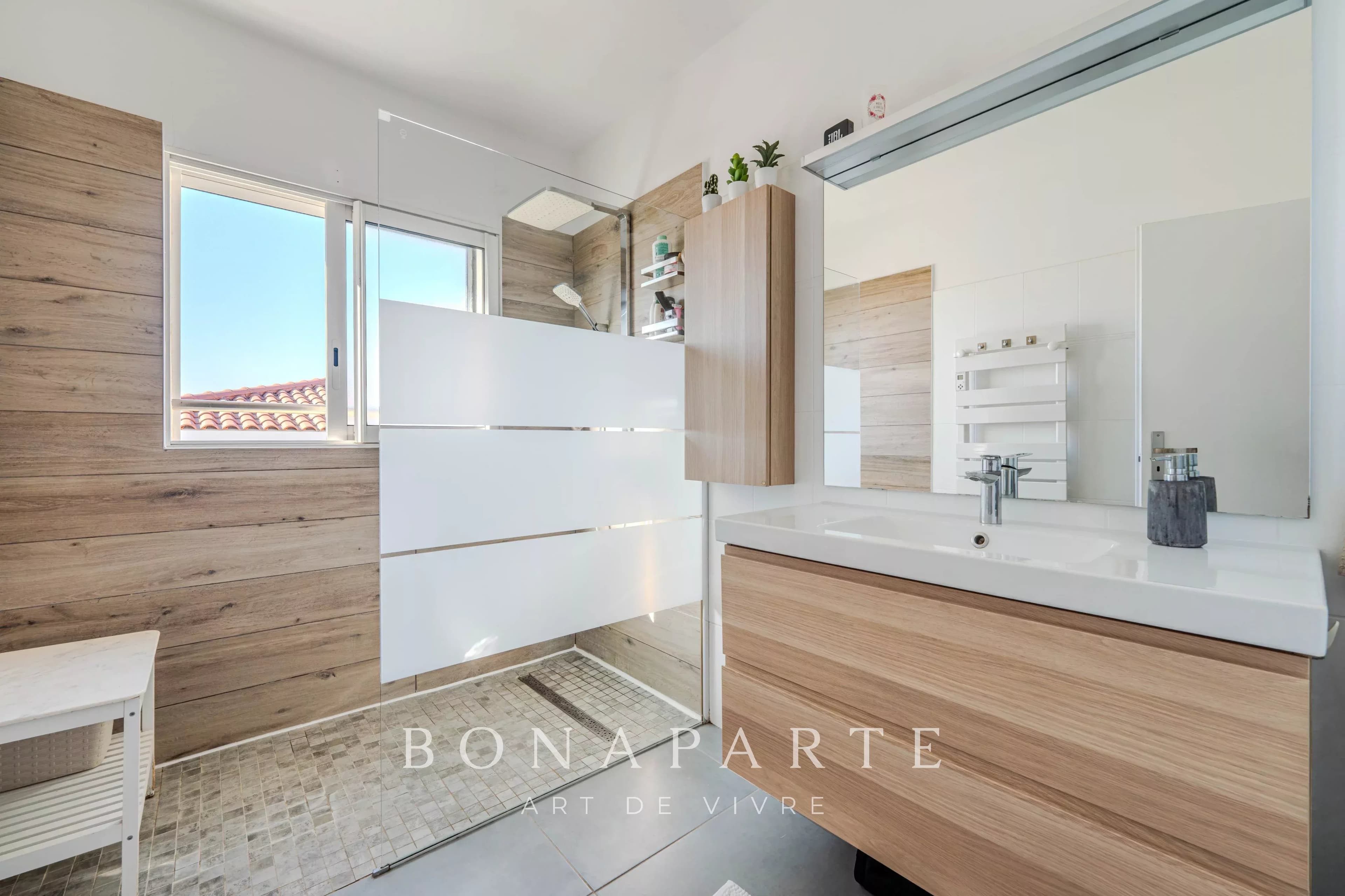 Villa contemporaine à flanc de colline - Photo 12