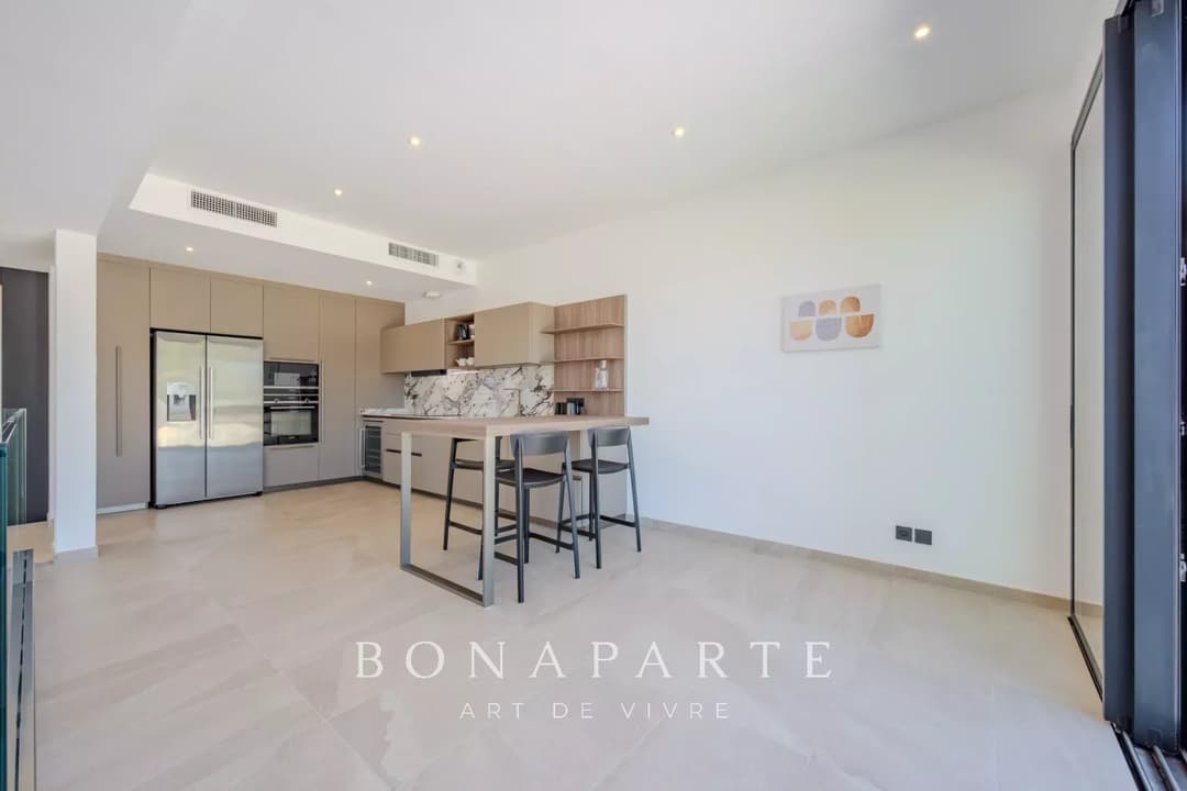 EXCLUSIVITE : Magnifique "villa appartement" en duplex avec très belle vue mer - Photo 20
