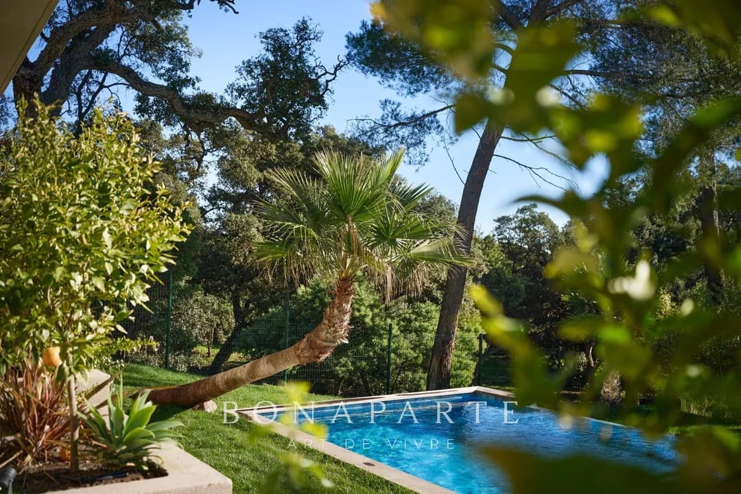 Villa 244m² avec jardin - Saint-Raphaël - Photo 16