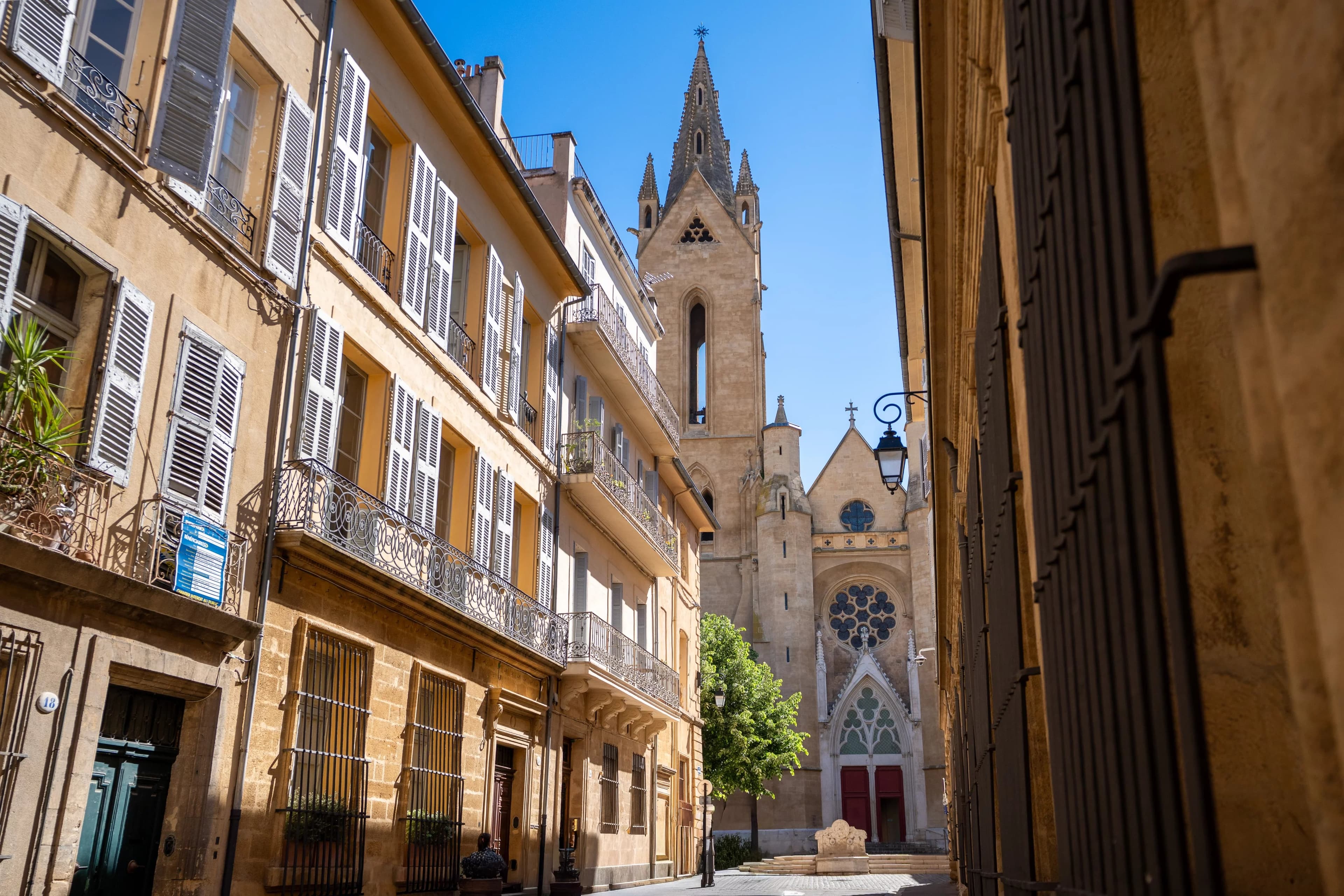 Rare à la vente – Ensemble immobilier au cœur du Quartier Mazarin à Aix-en-Provence - Photo 17