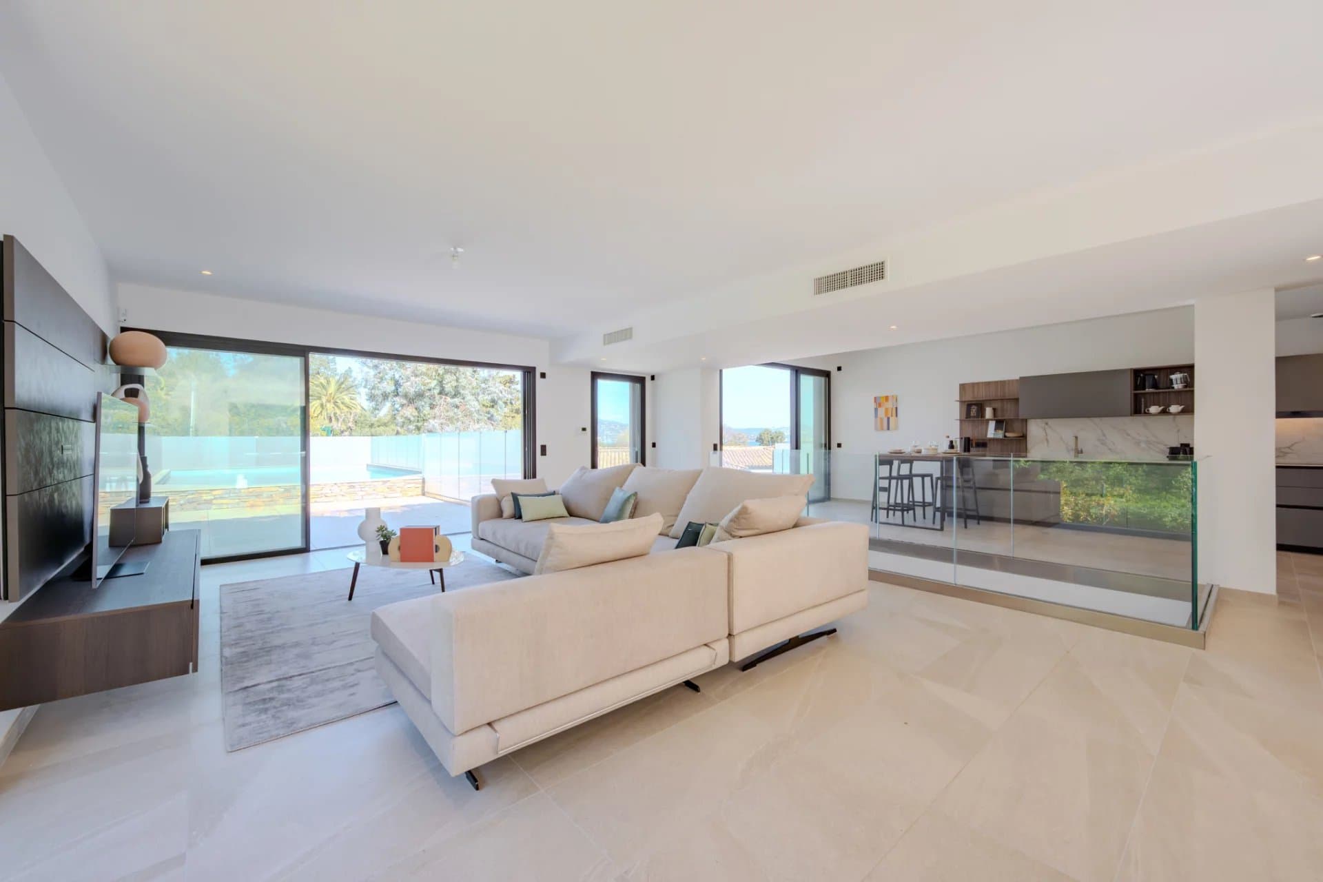 EXCLUSIVITE : Magnifique "villa appartement" en duplex avec très belle vue mer - Photo 13