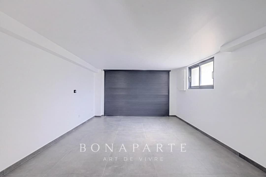 Antony centre – Maison récente de 230 m² avec ascenseur, piscine 8x4 et dépendances sur terrain de 1 150 m² - Photo 28