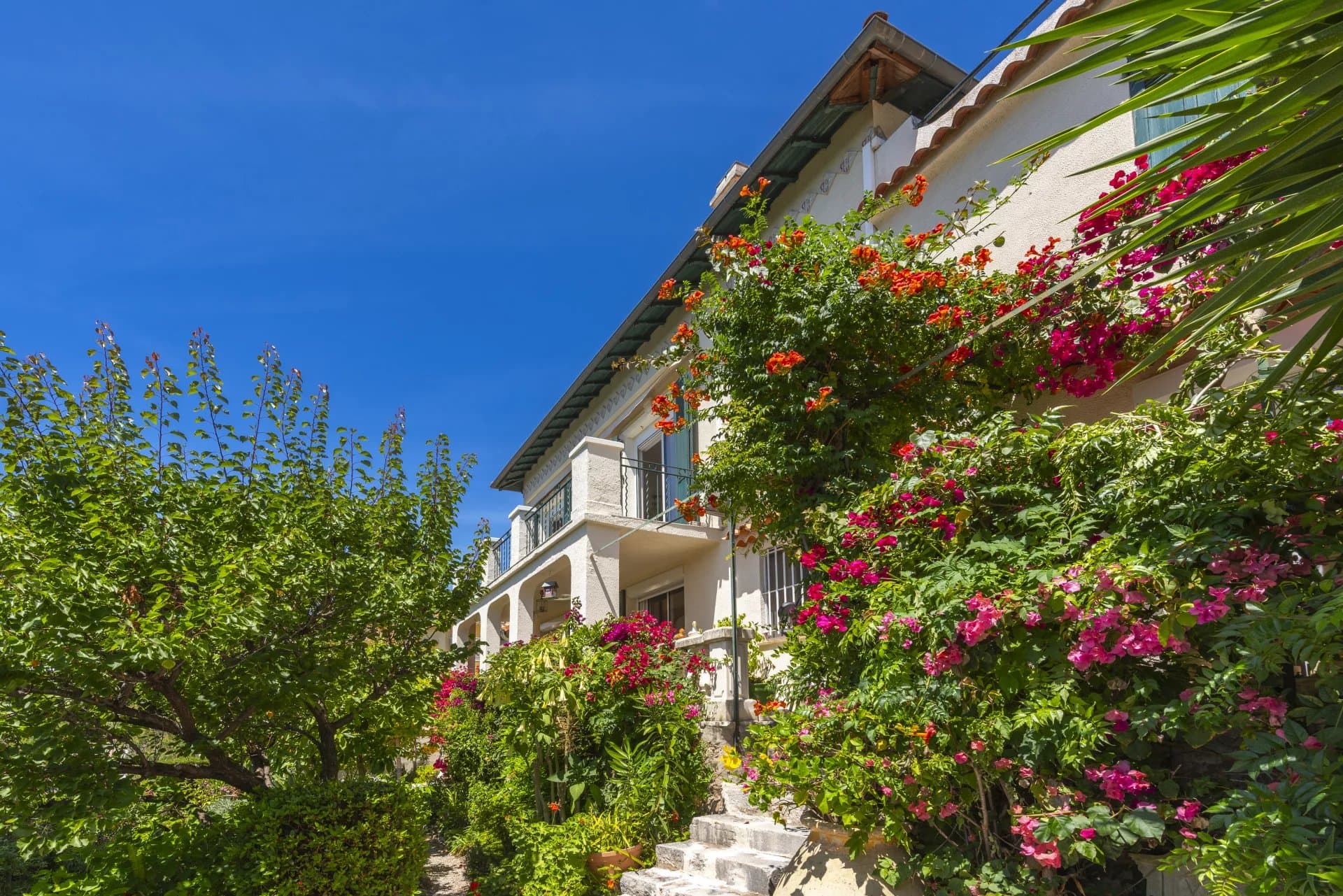 NOUVEAUTÉ CANNES - SUPERBE VILLA BELLE ÉPOQUE À LA VUE MER PANORAMIQUE - Photo 3