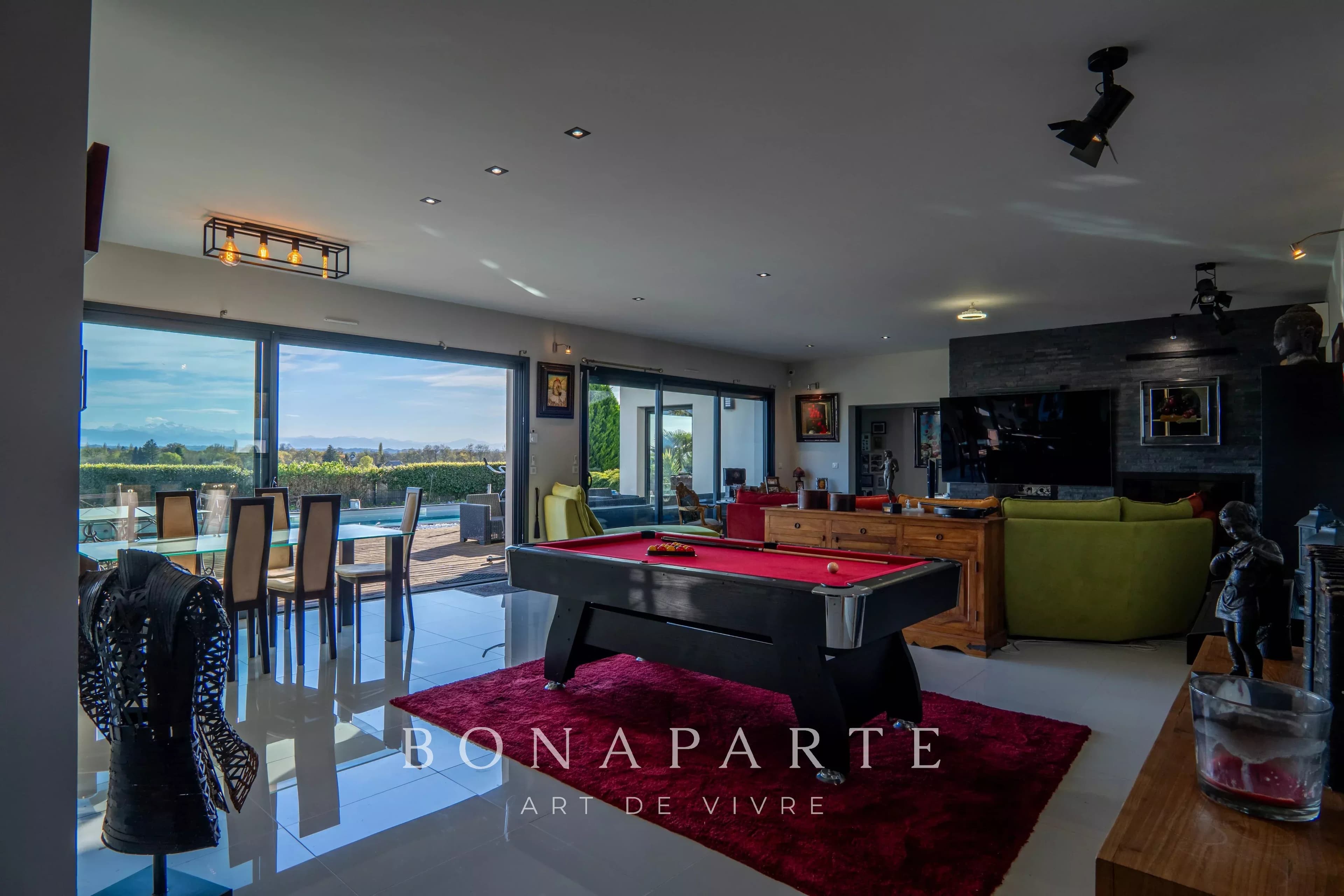PAU Nord / Serres-Castet – Villa contemporaine 317 m² – Vue Pyrénées panoramique - Photo 4