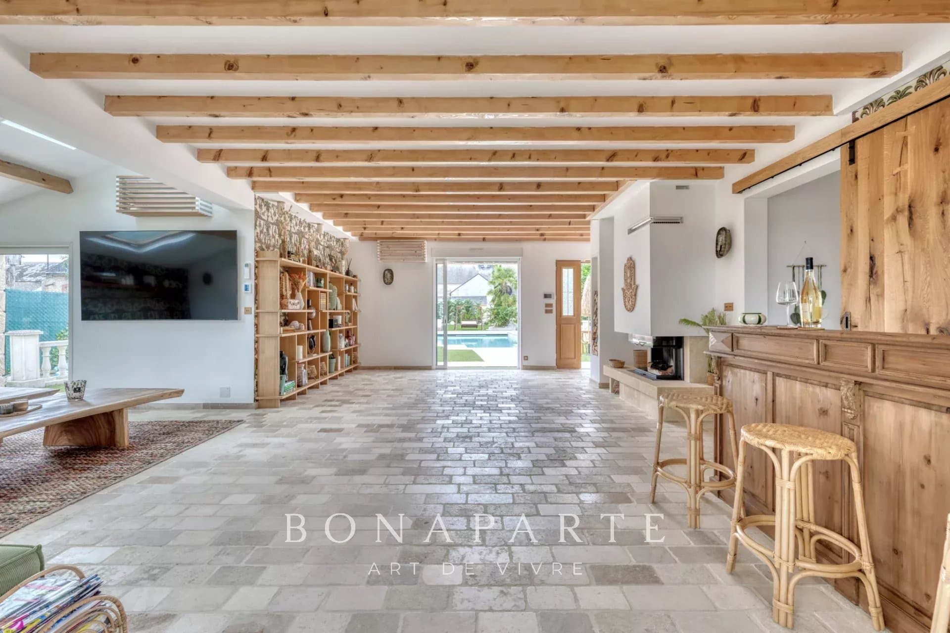 Maison familiale de 280m2 refaite à neuf avec piscine - Photo 8