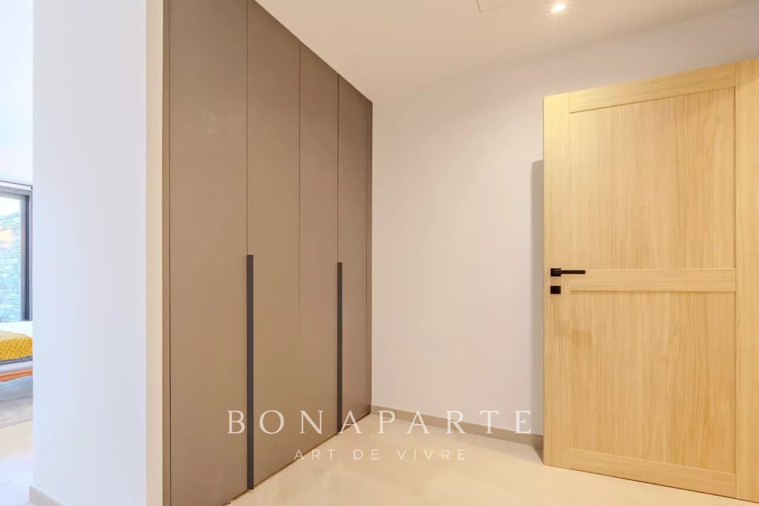 EXCLUSIVITE : Magnifique "villa appartement" en duplex avec magnifique vue mer - Photo 31