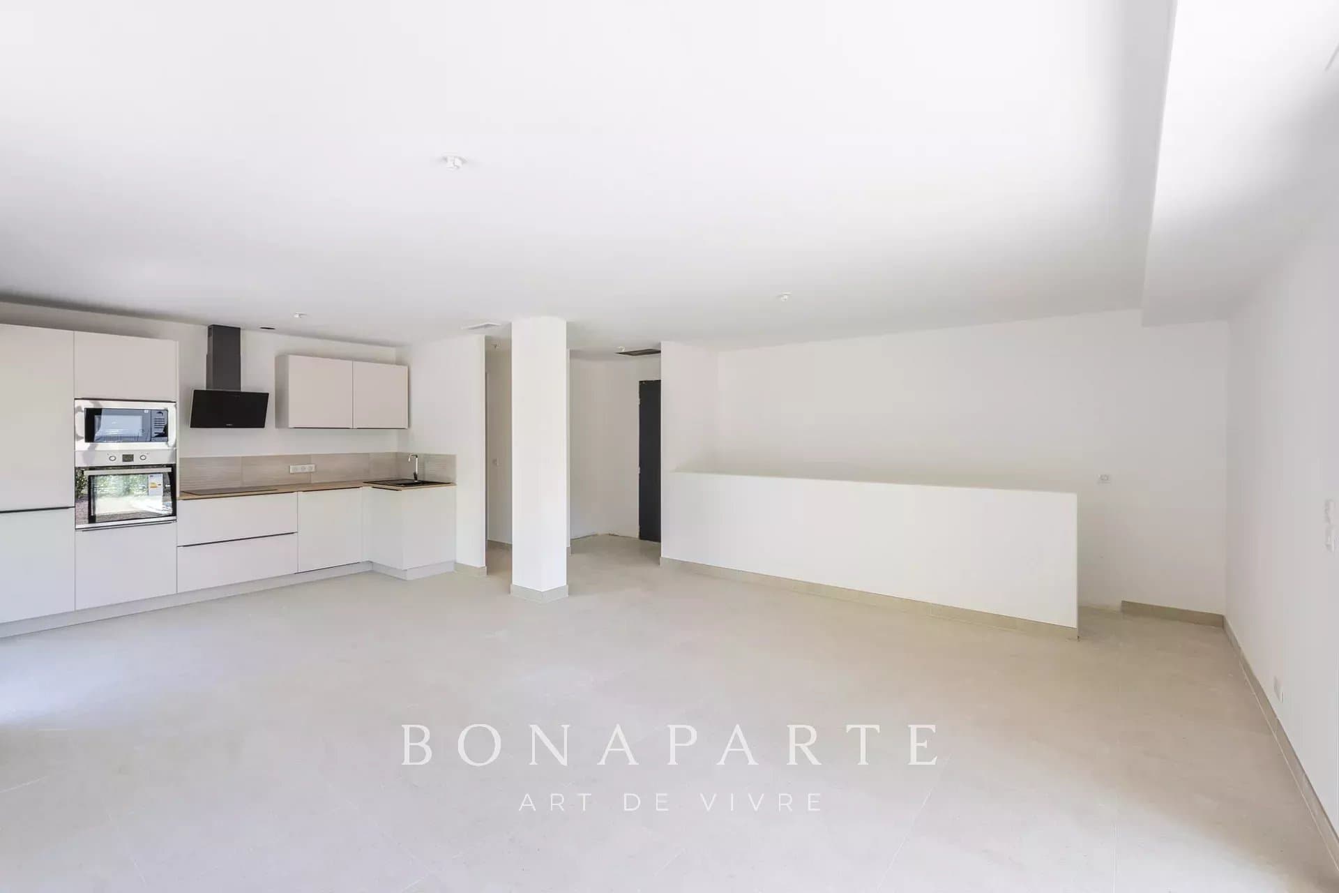 SPACIEUX DUPLEX + TERRASSE + JARDIN + GARAGE + PARKING - Photo 4