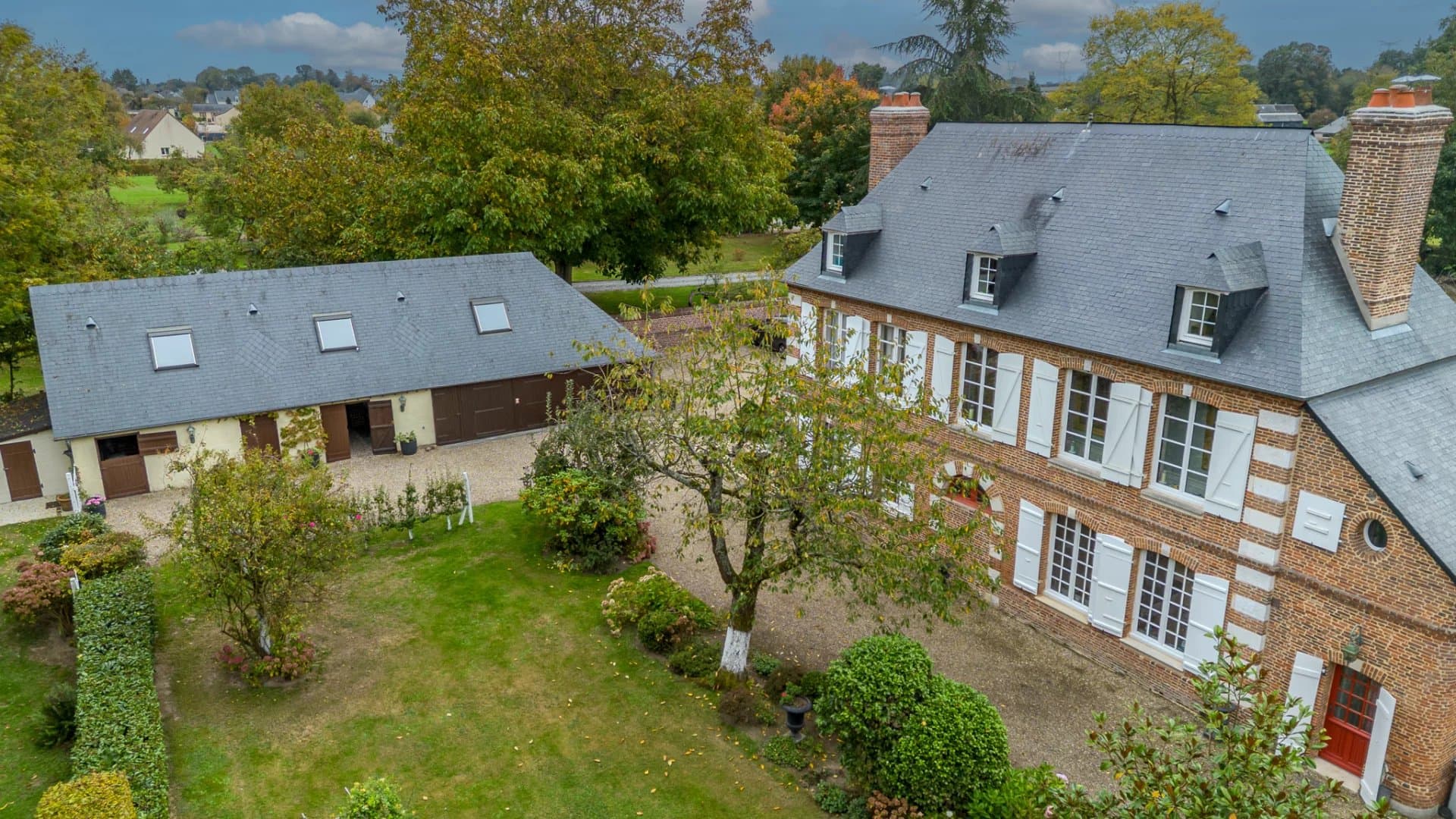 GRAND BOURGTHEROULDE - MAISON DE MAITRE DU XVIIIe - Photo 13