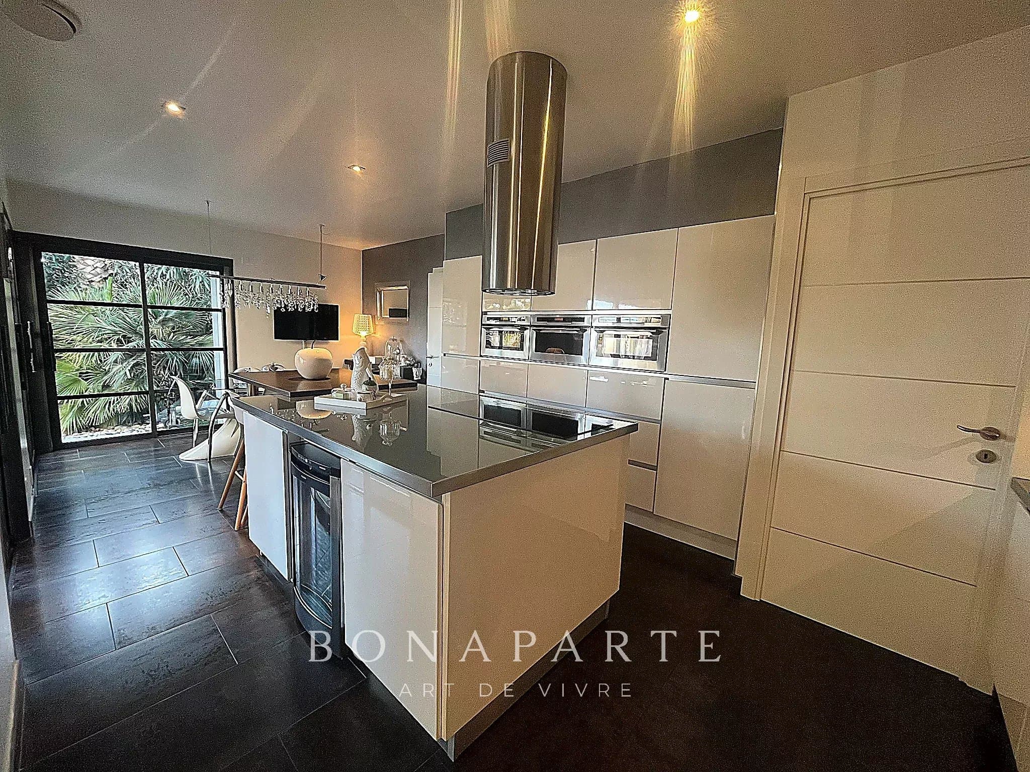 Villa contemporaine 230 m² – 4 chambres dont 2 suites – Piscine – Garage double – Quartier calme Agde - Photo 5