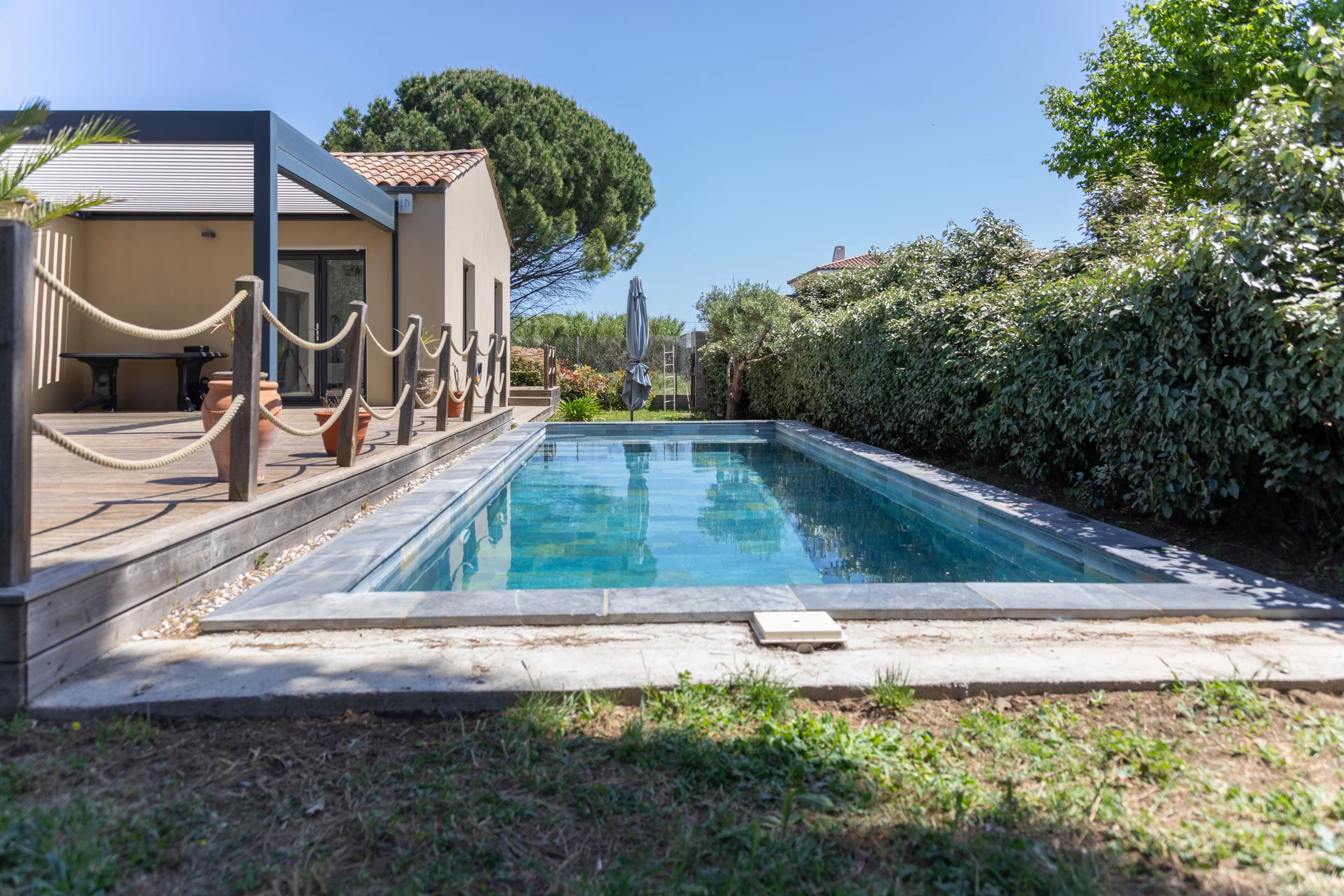 Villa contemporaine de plain-pied avec piscine à 700 m de la plage – Rochelongue, Le Grau d’Agde - Photo 2
