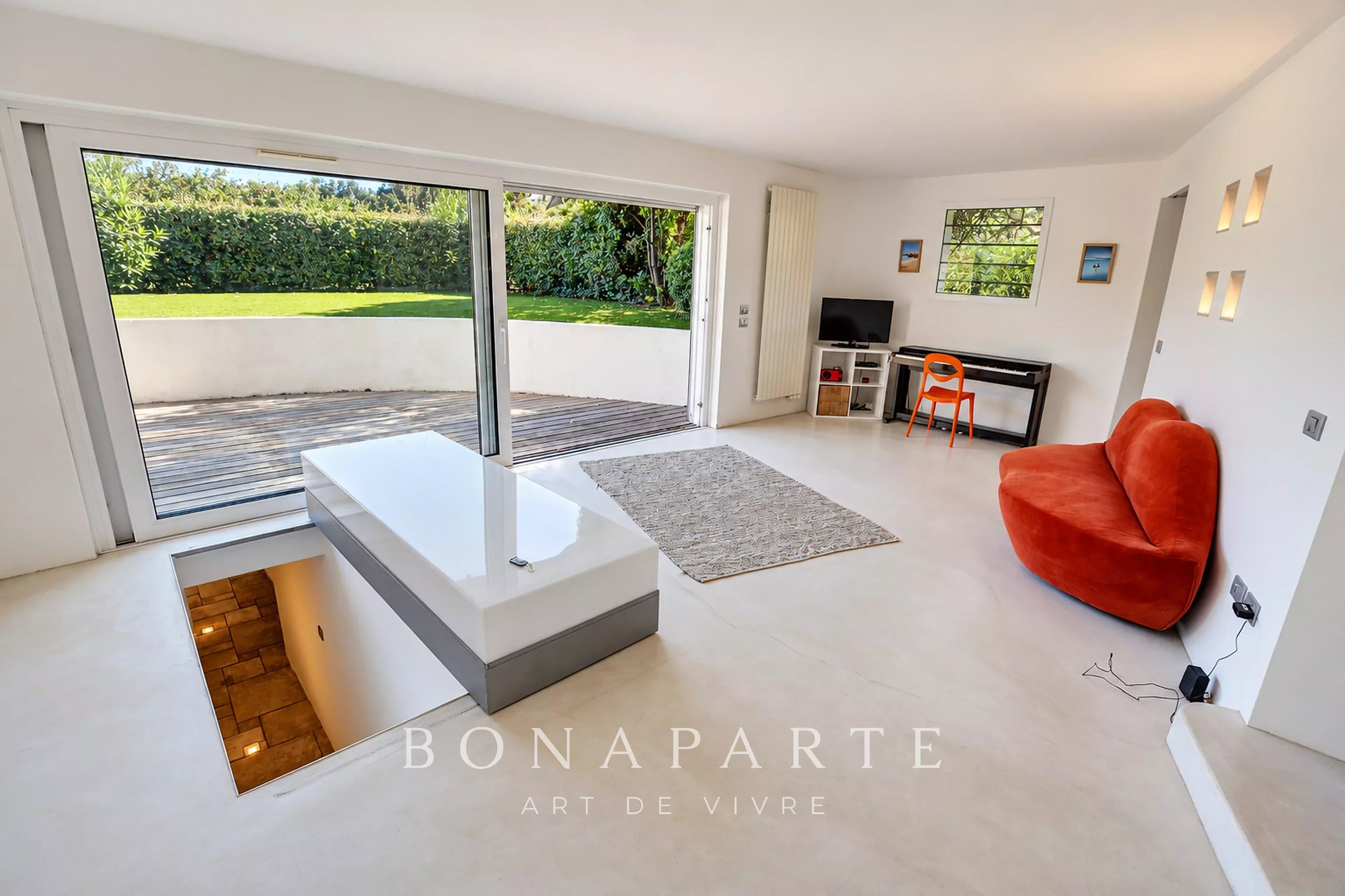 RAMATUELLE - DOMAINE DE L'ESCALET - VILLA CONTEMPORAINE À 150 M DE LA PLAGE - Photo 12