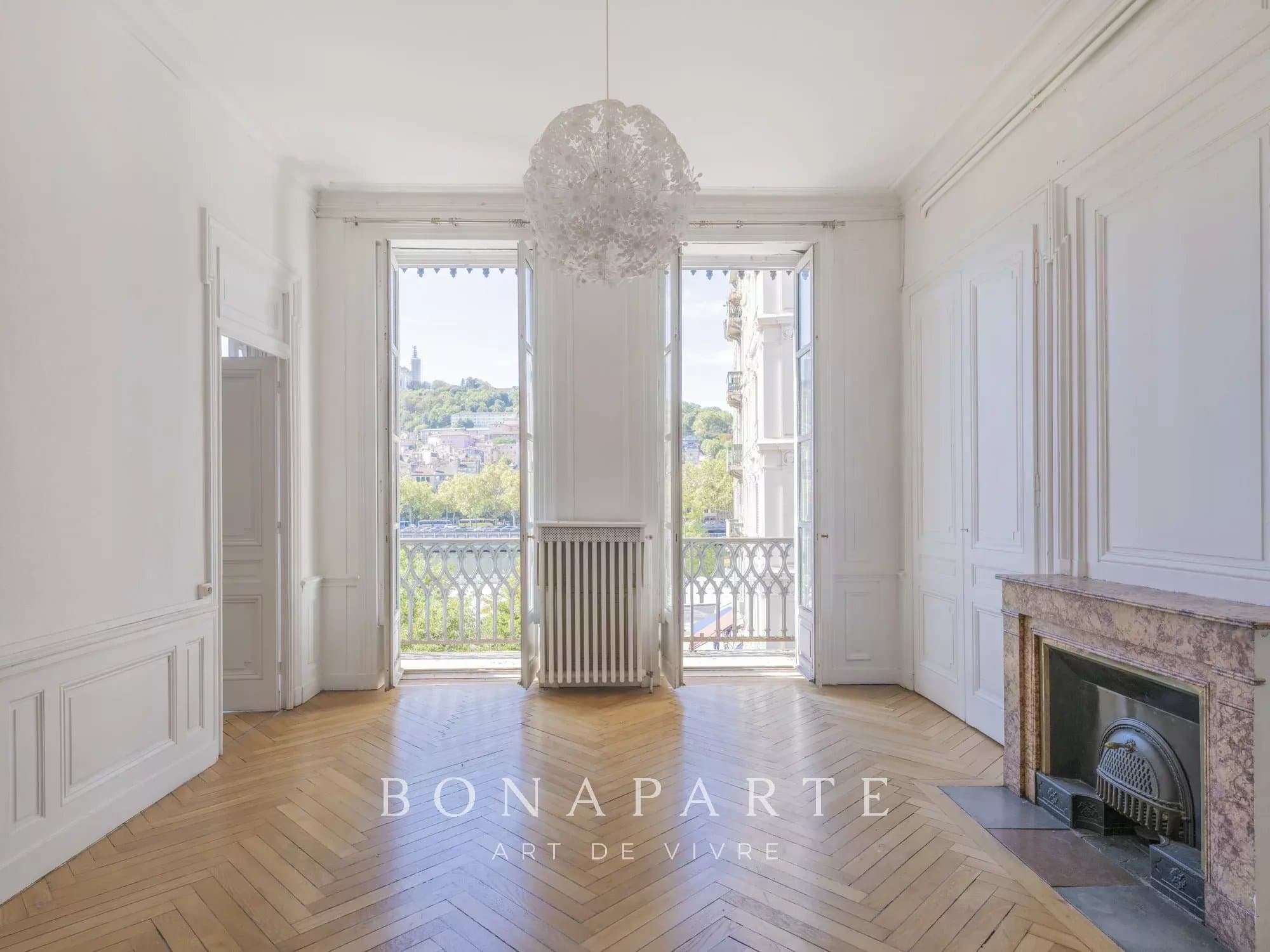 LYON 1ER, APPARTEMENT BOURGEOIS DE CARACTERE, 3 CHAMBRES, VUE FOURVIERE - Photo 9